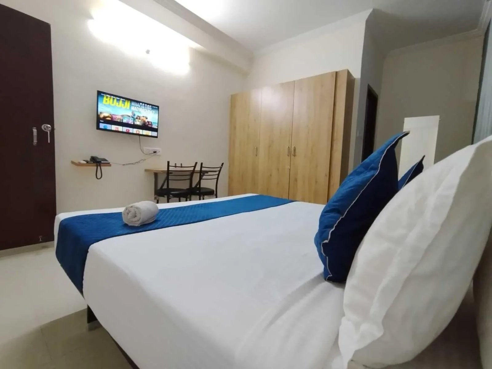 Bedroom, Bed in Collection O Rio Kondapur Near Rahavendra Colony