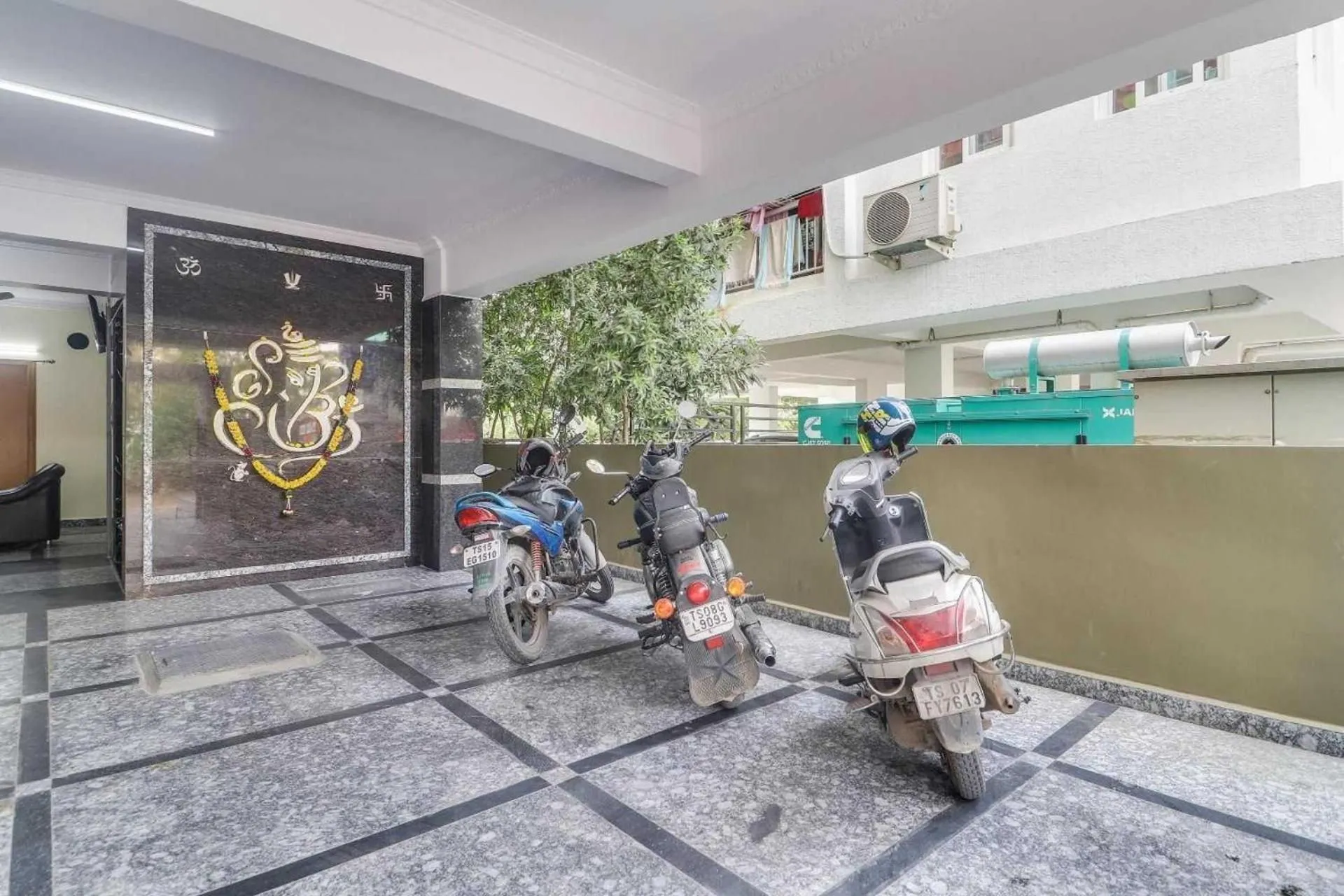 Lobby or reception in Collection O Rio Kondapur Near Rahavendra Colony