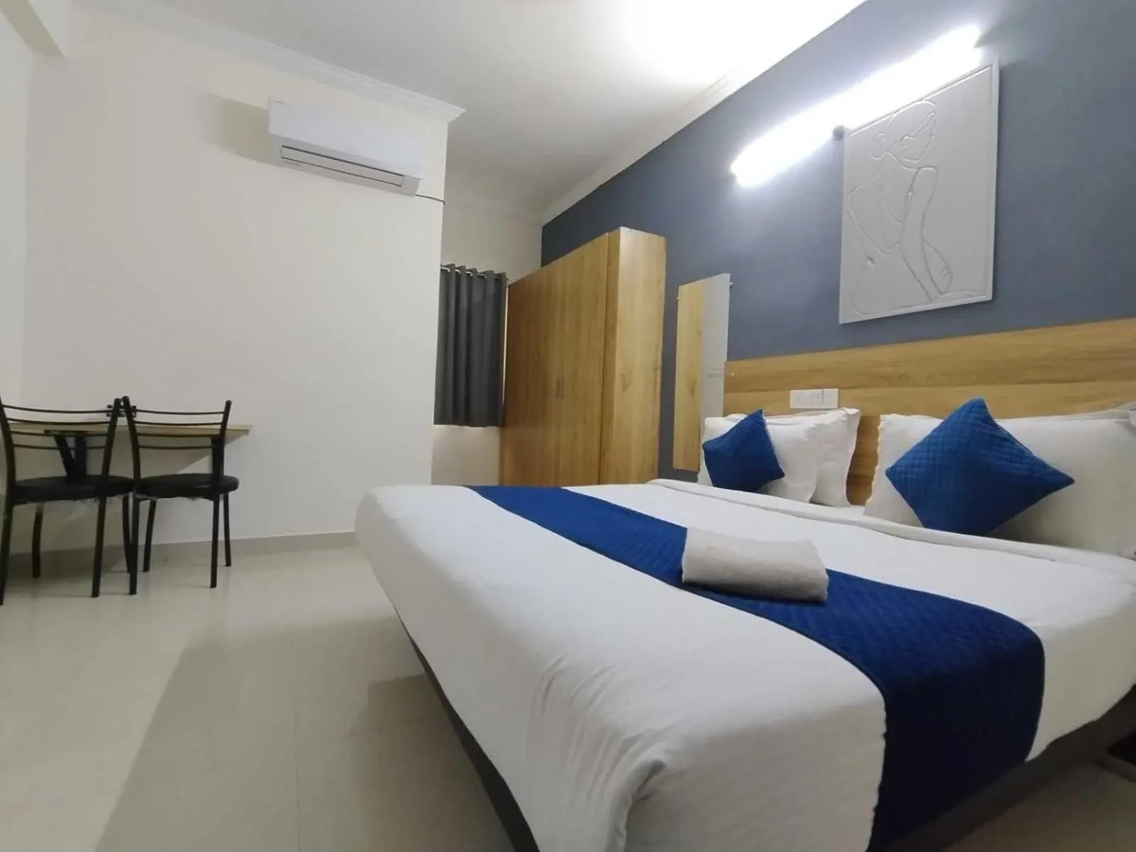 Bedroom, Bed in Collection O Rio Kondapur Near Rahavendra Colony