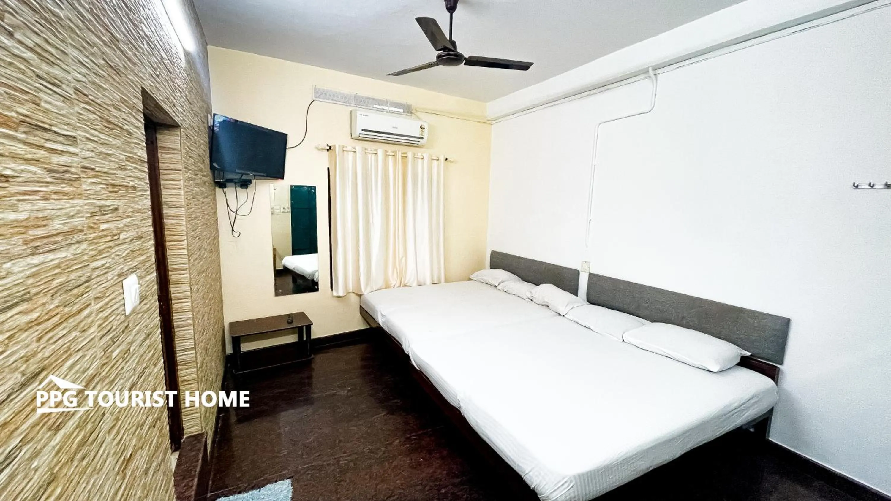 Photo of the whole room, Bed in PPG HOMES