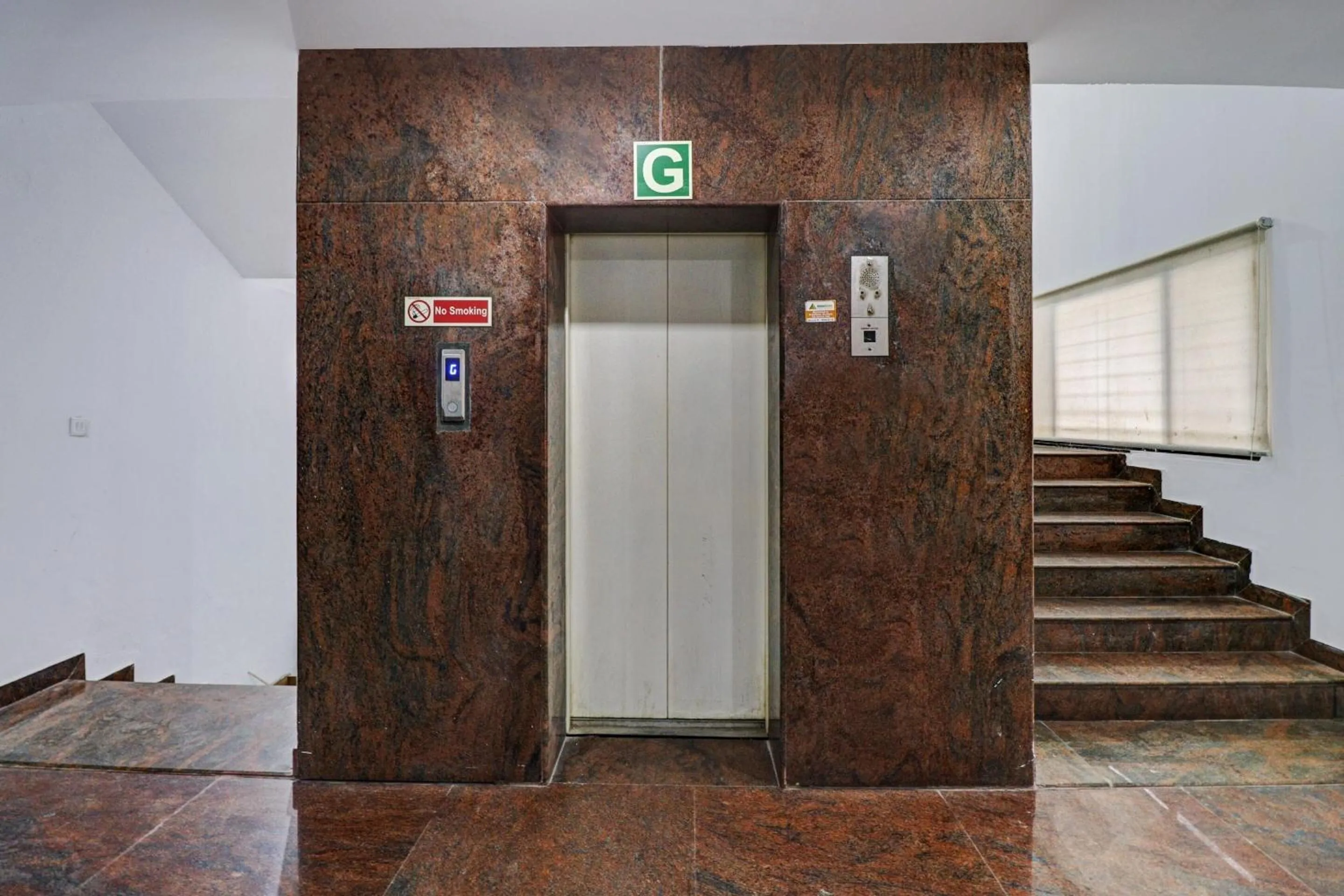 Lobby or reception in Hotel O Pride Inn