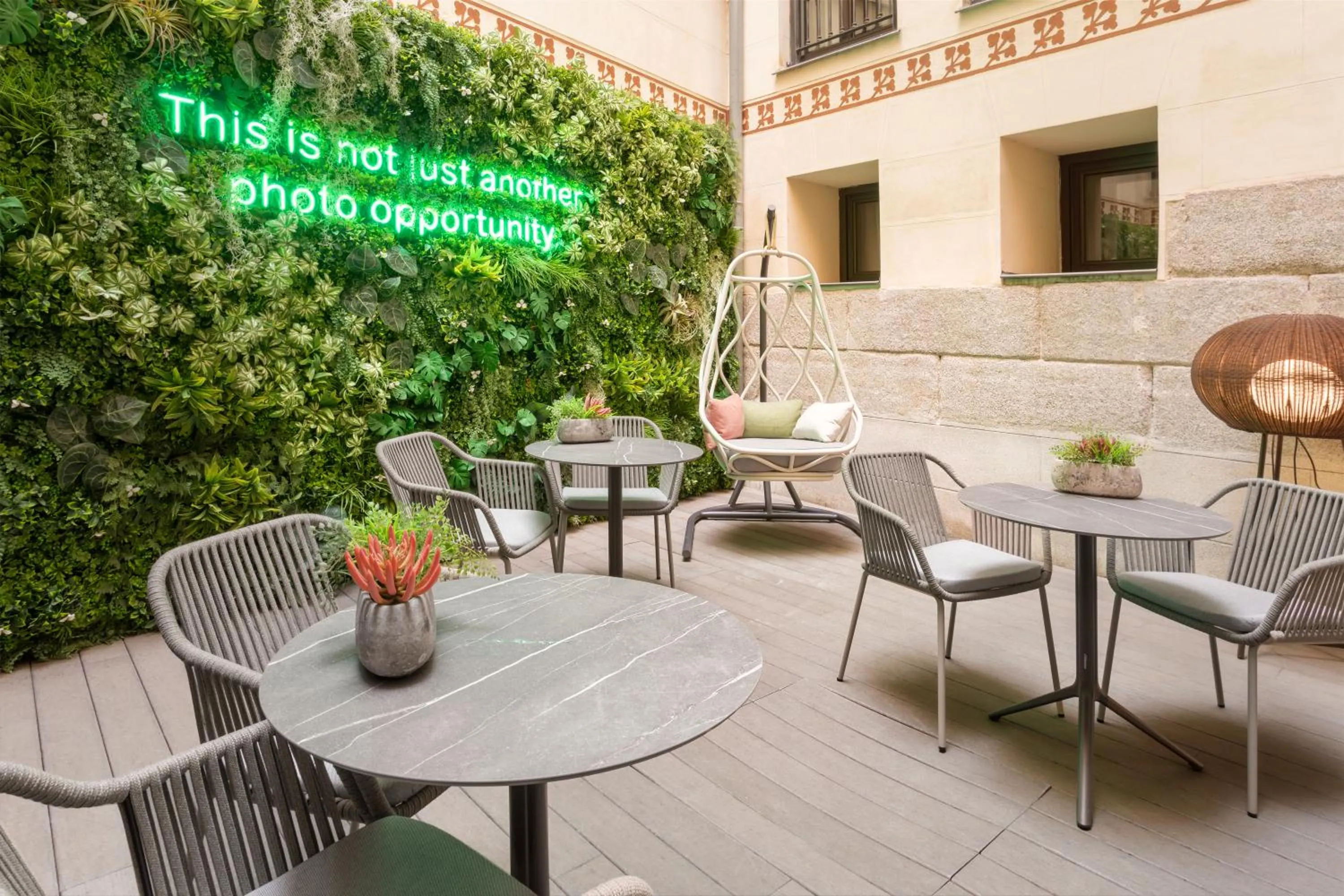 Patio in Catalonia Las Cortes