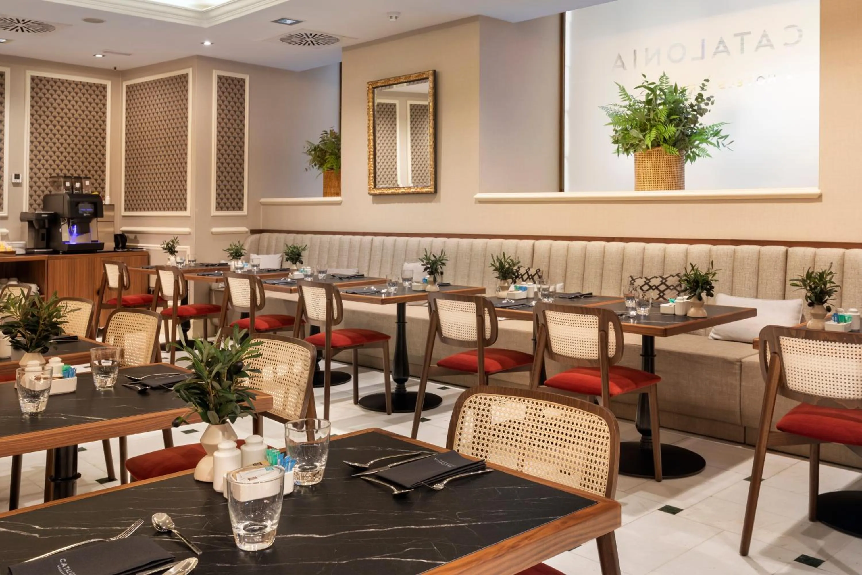 Breakfast in Catalonia Las Cortes