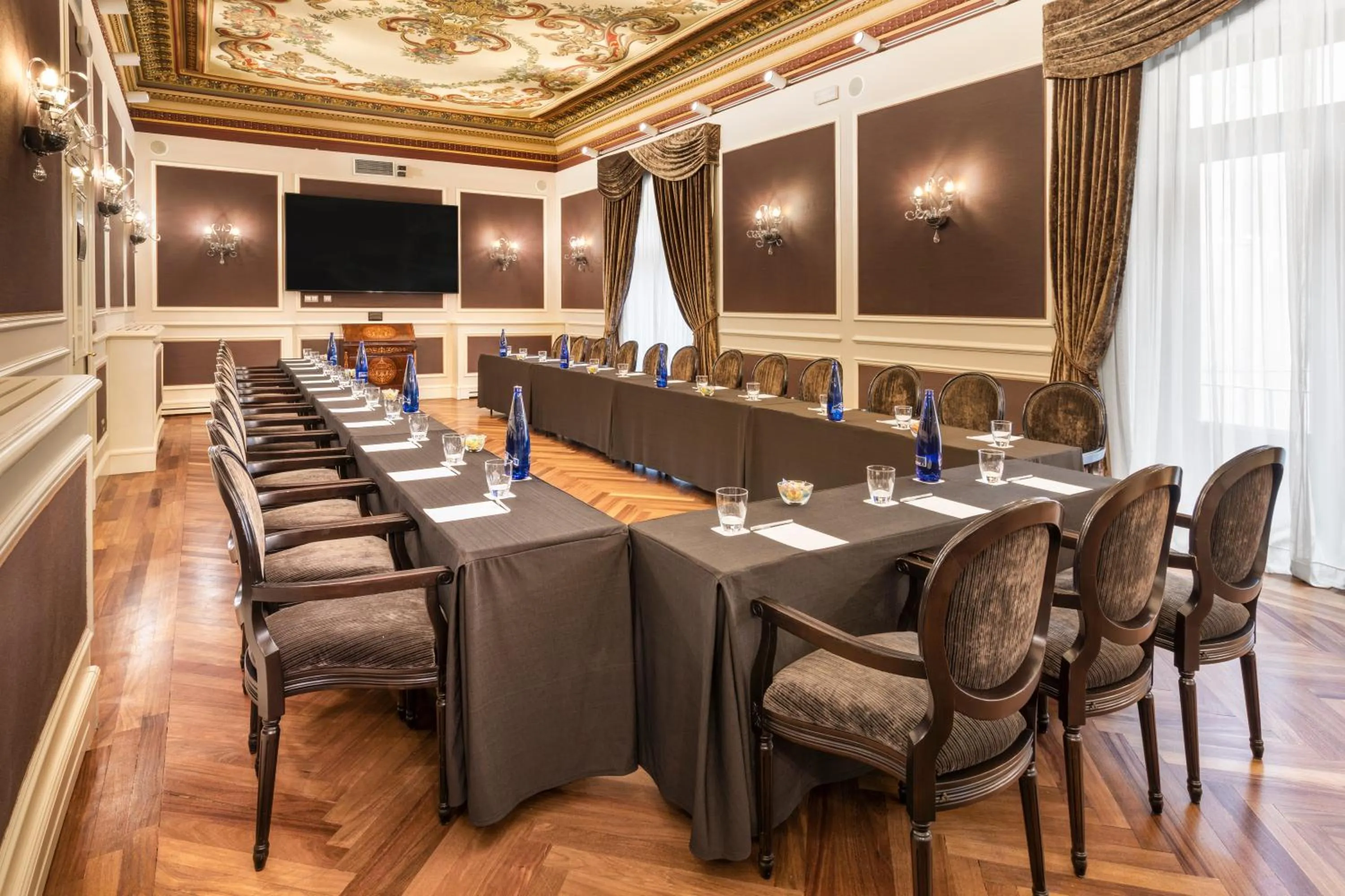 Meeting/conference room in Catalonia Las Cortes