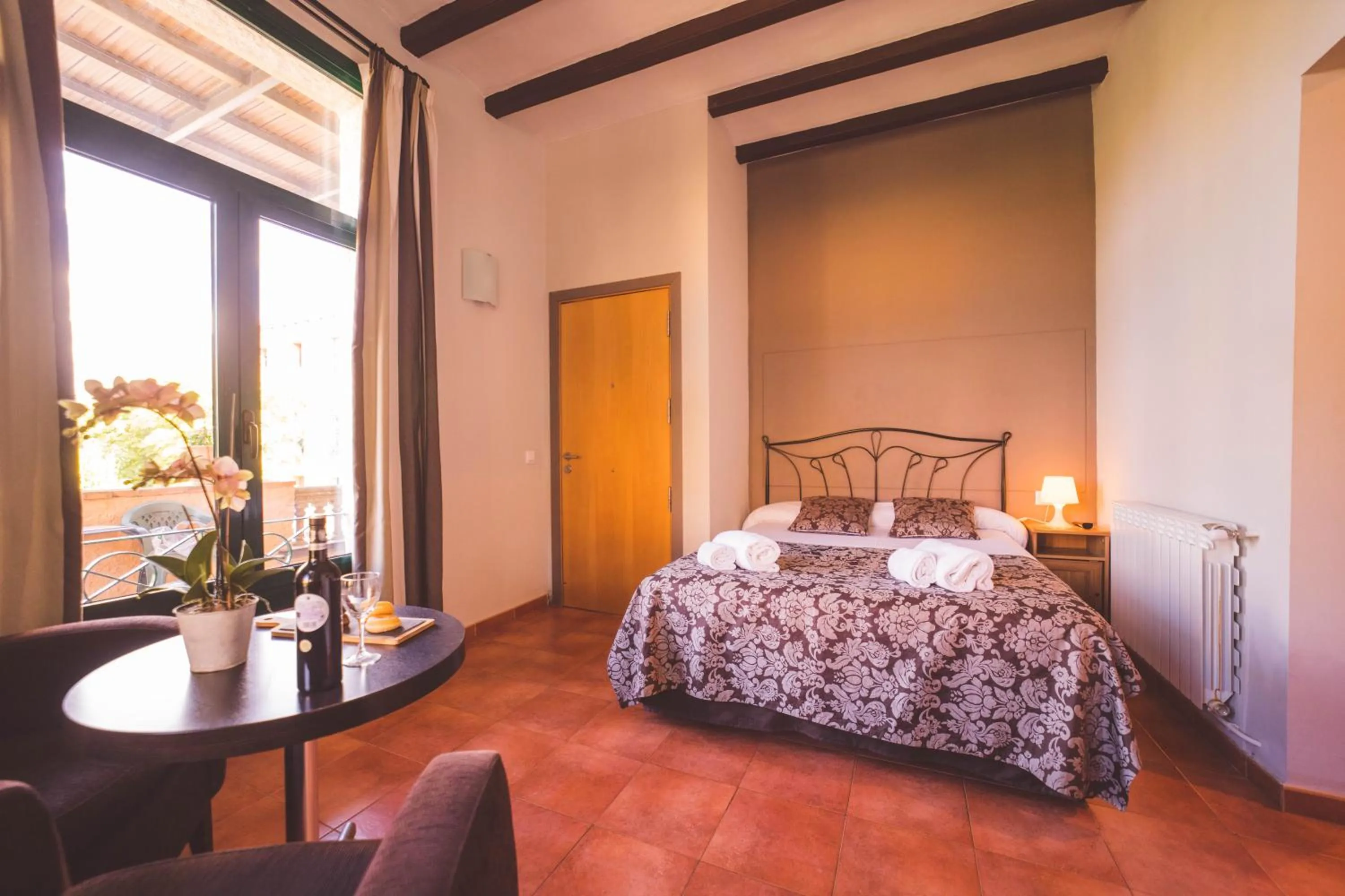 Bedroom, Bed in Hotel Rural y Apartamentos Villa Engracia