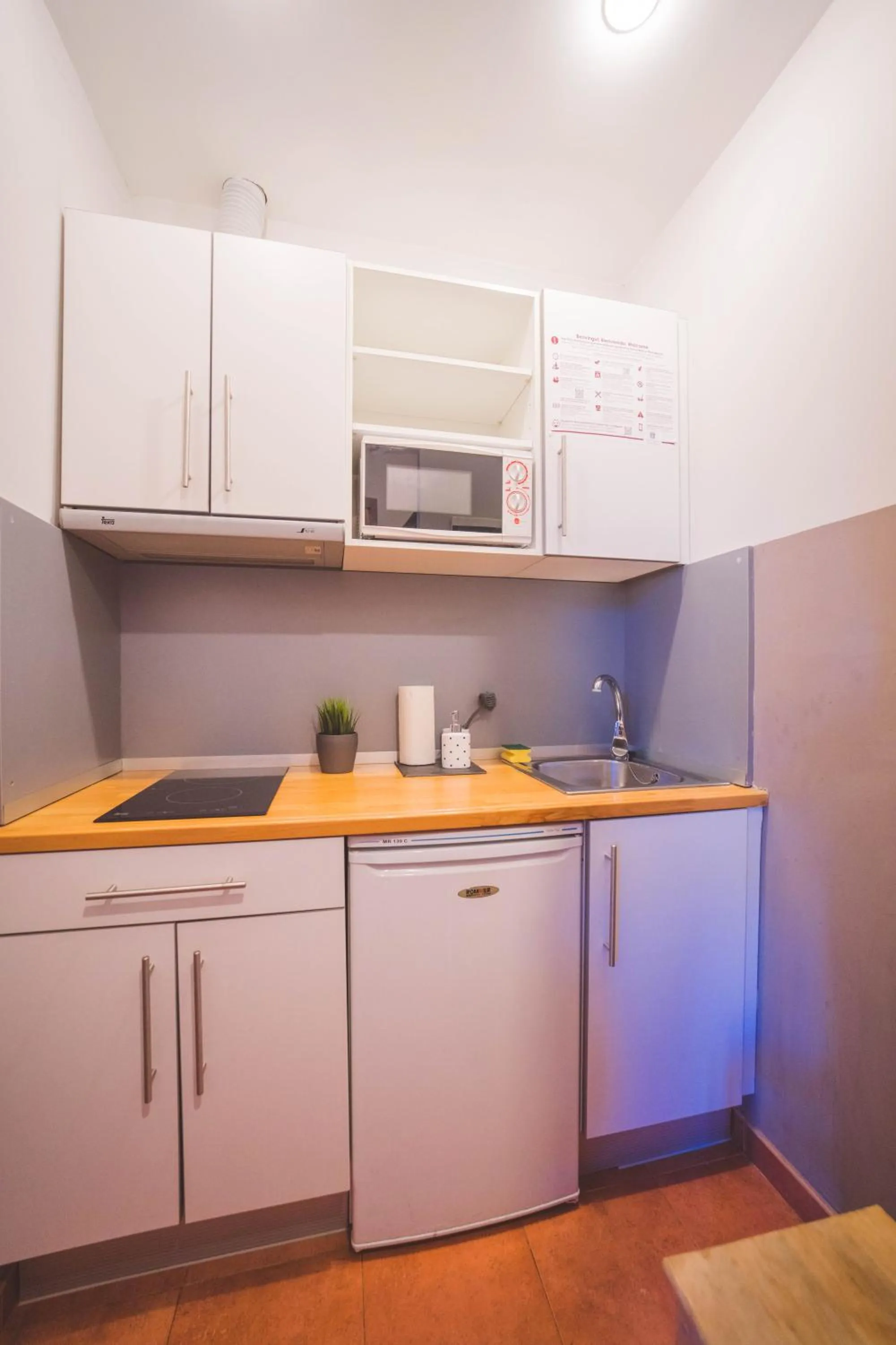 Kitchen or kitchenette in Hotel Rural y Apartamentos Villa Engracia