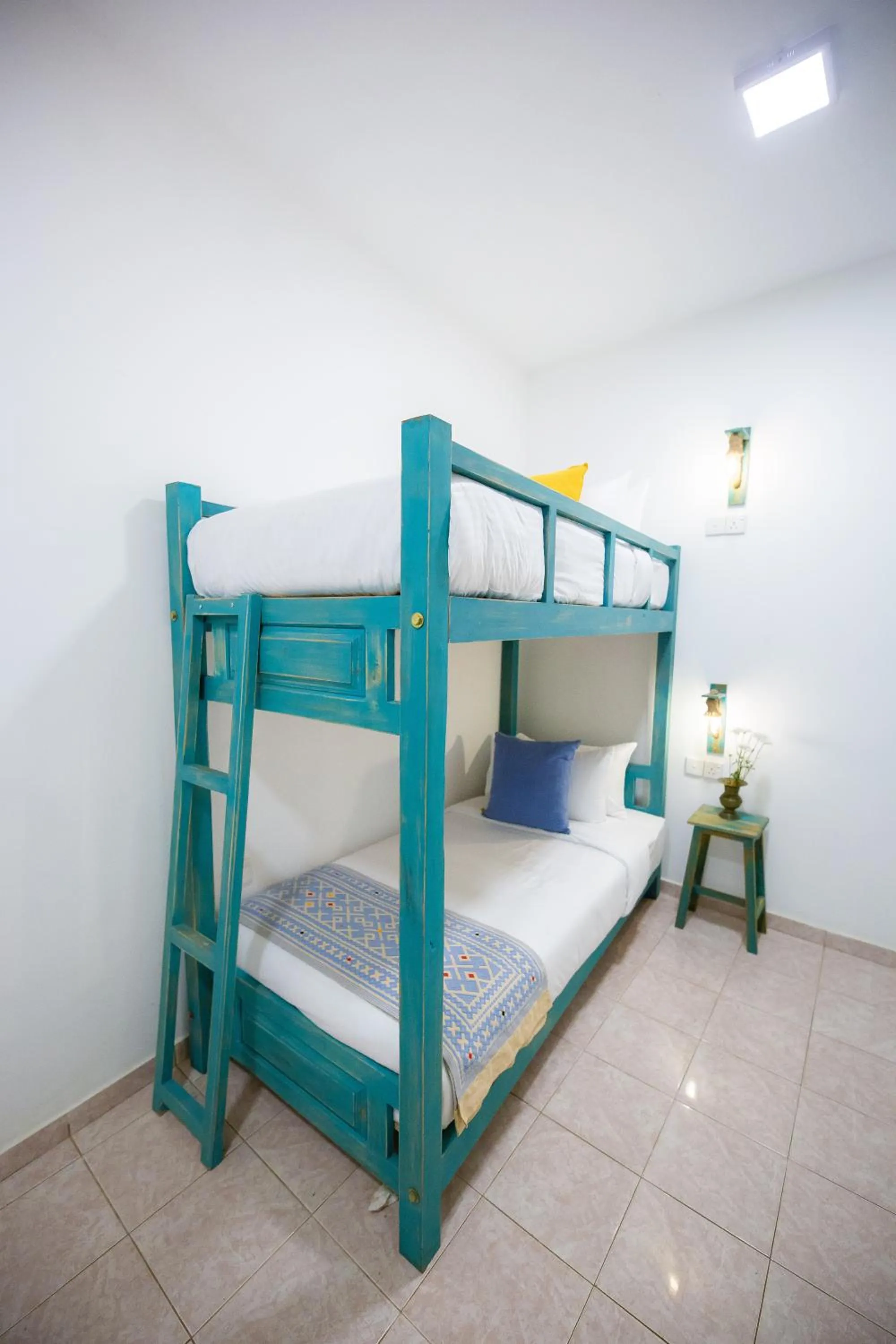 Bedroom, Bed in Moi Galle Fort by DBI