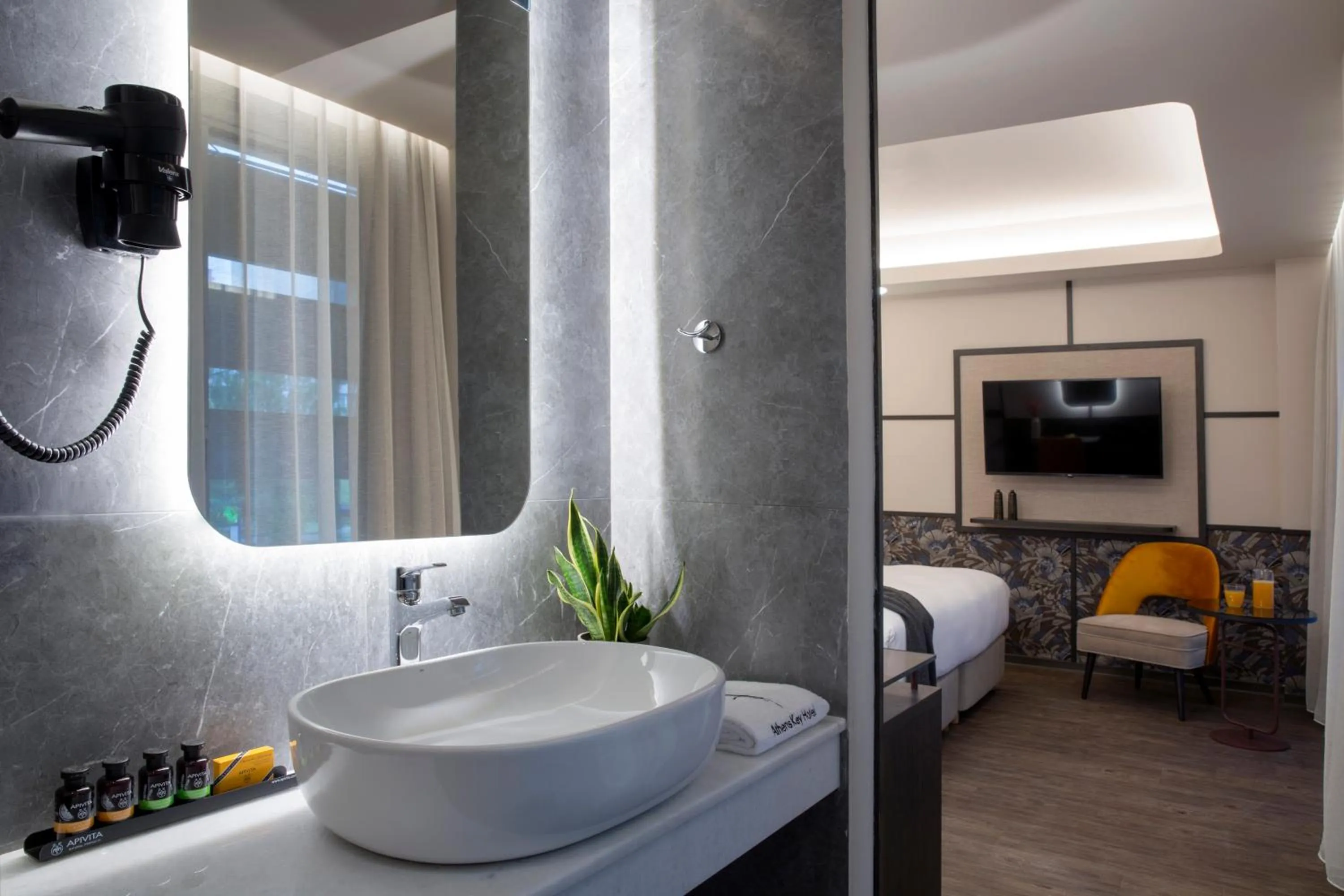 Bathroom in Zeus Essence Athens Central, former Athens Key