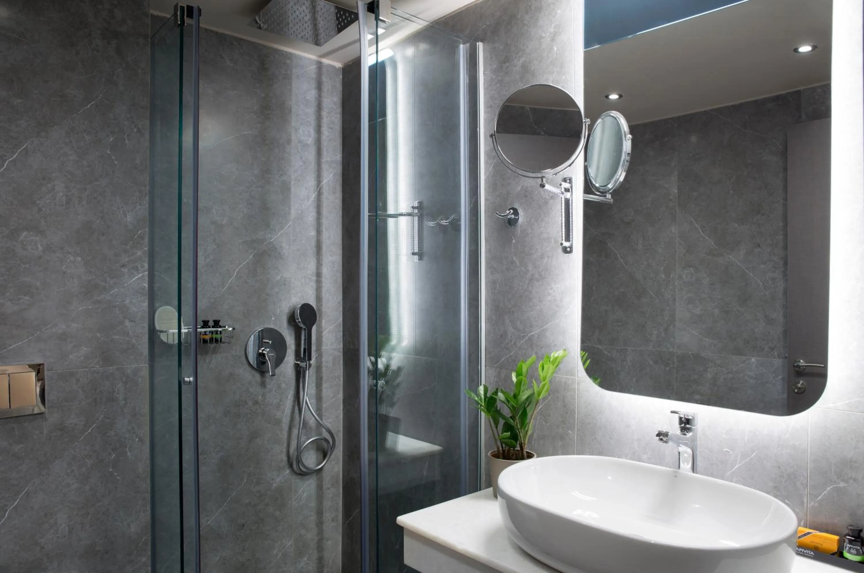 Bathroom in Zeus Essence Athens Central, former Athens Key