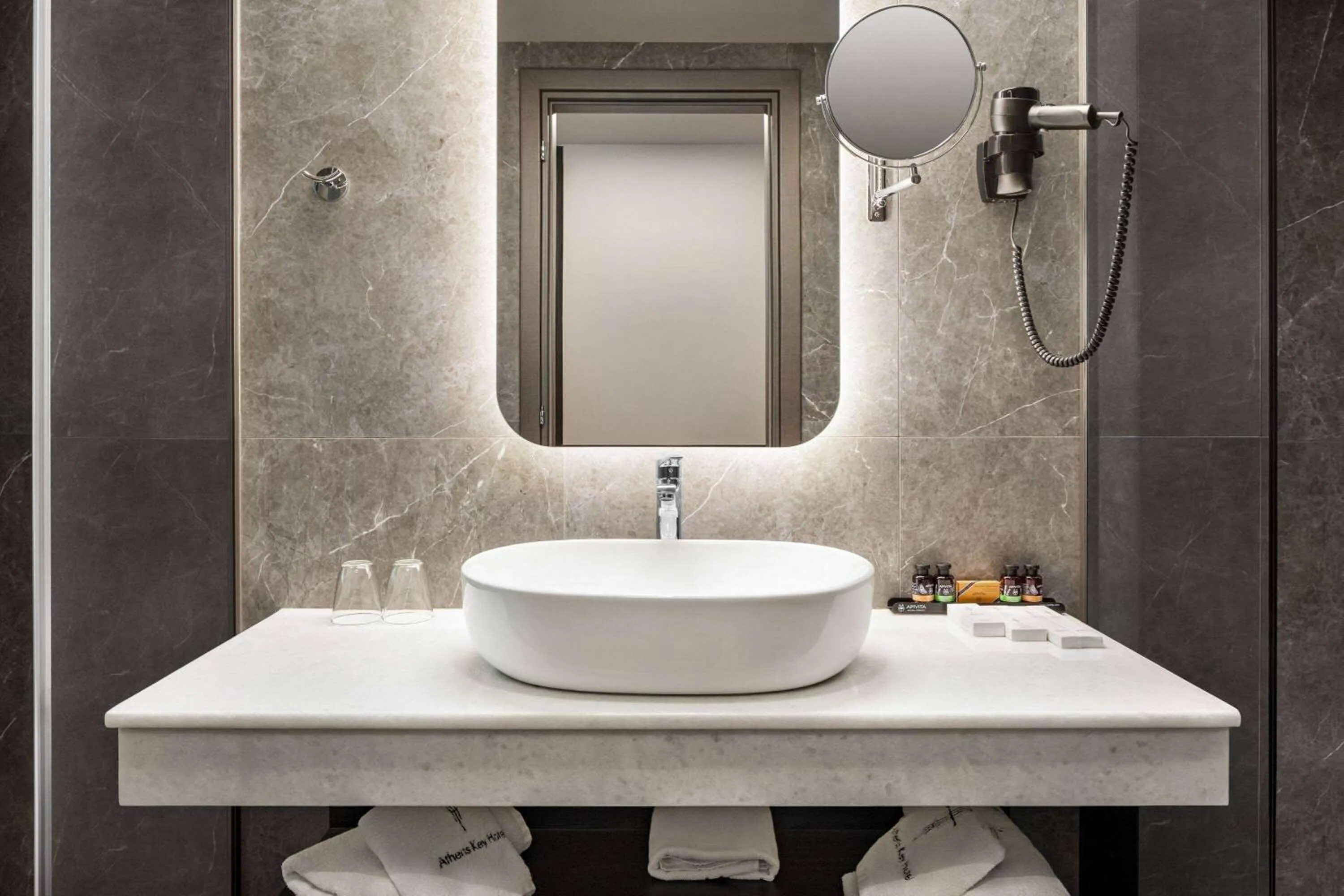 TV and multimedia in Zeus Essence Athens Central, former Athens Key