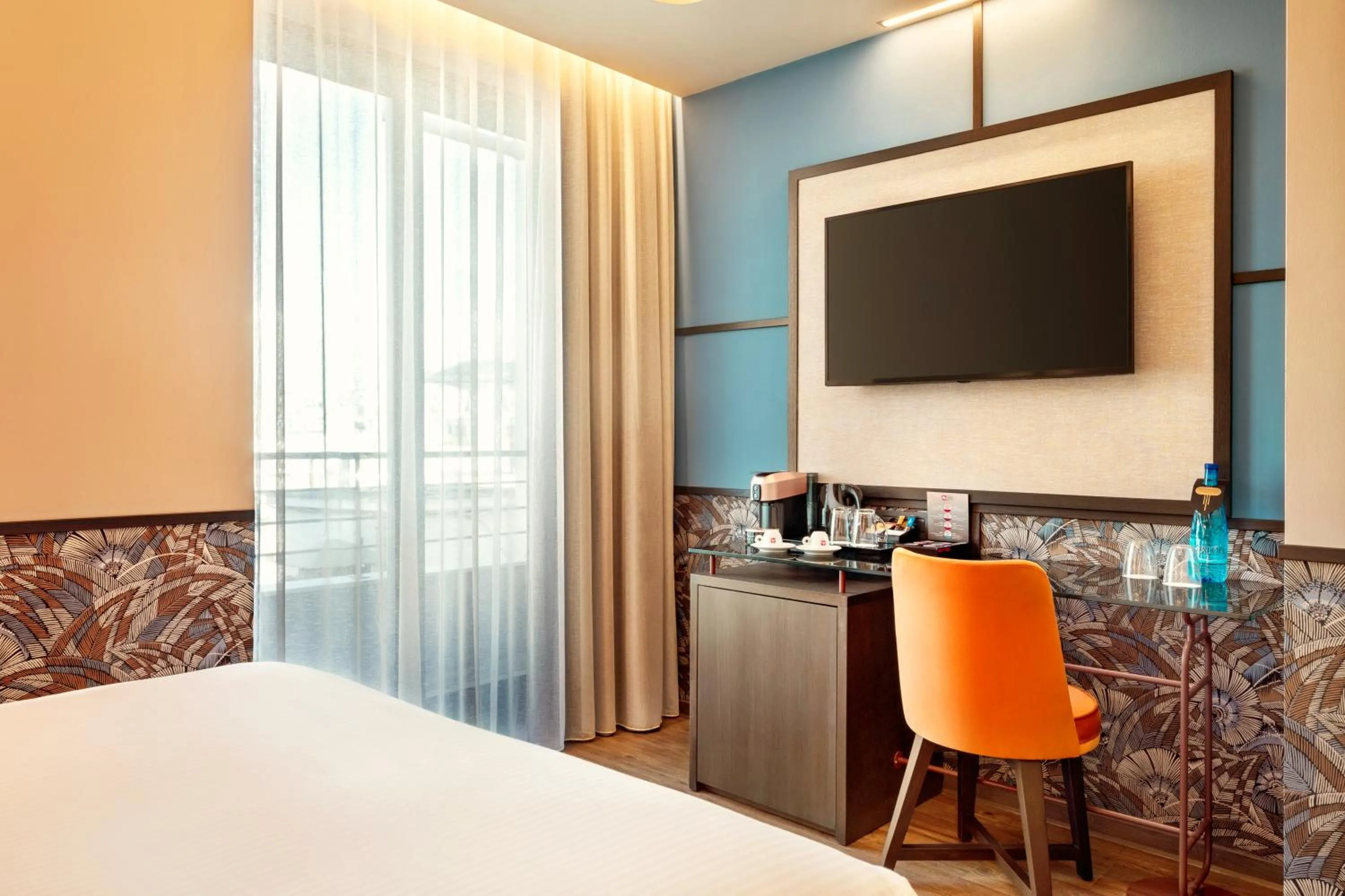 Bed in Zeus Essence Athens Central, former Athens Key