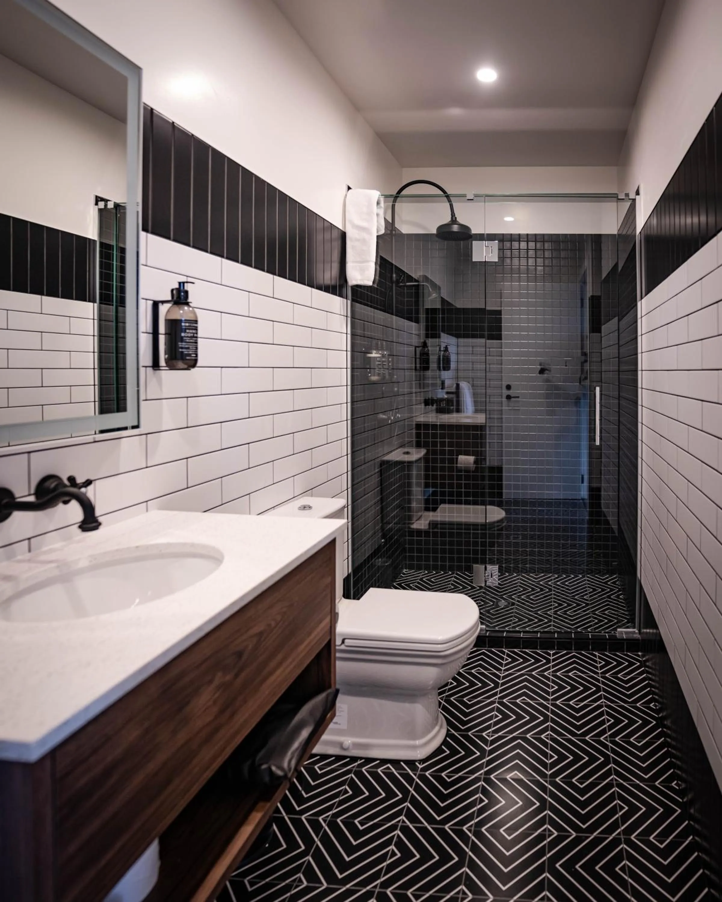 Bathroom in TRYP by Wyndham Wellington, Tory Street