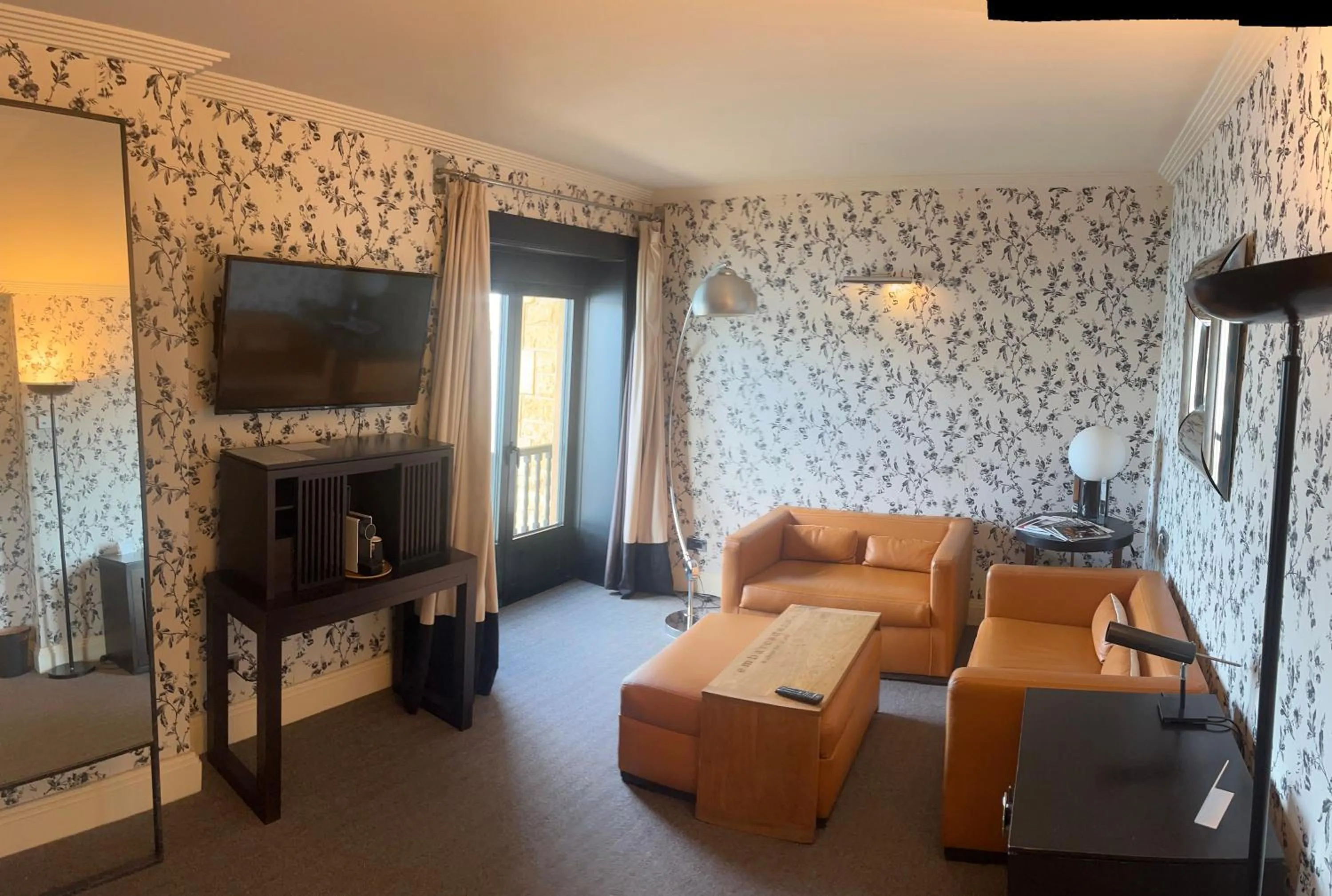 Bed in Ercilla Embarcadero Hotel