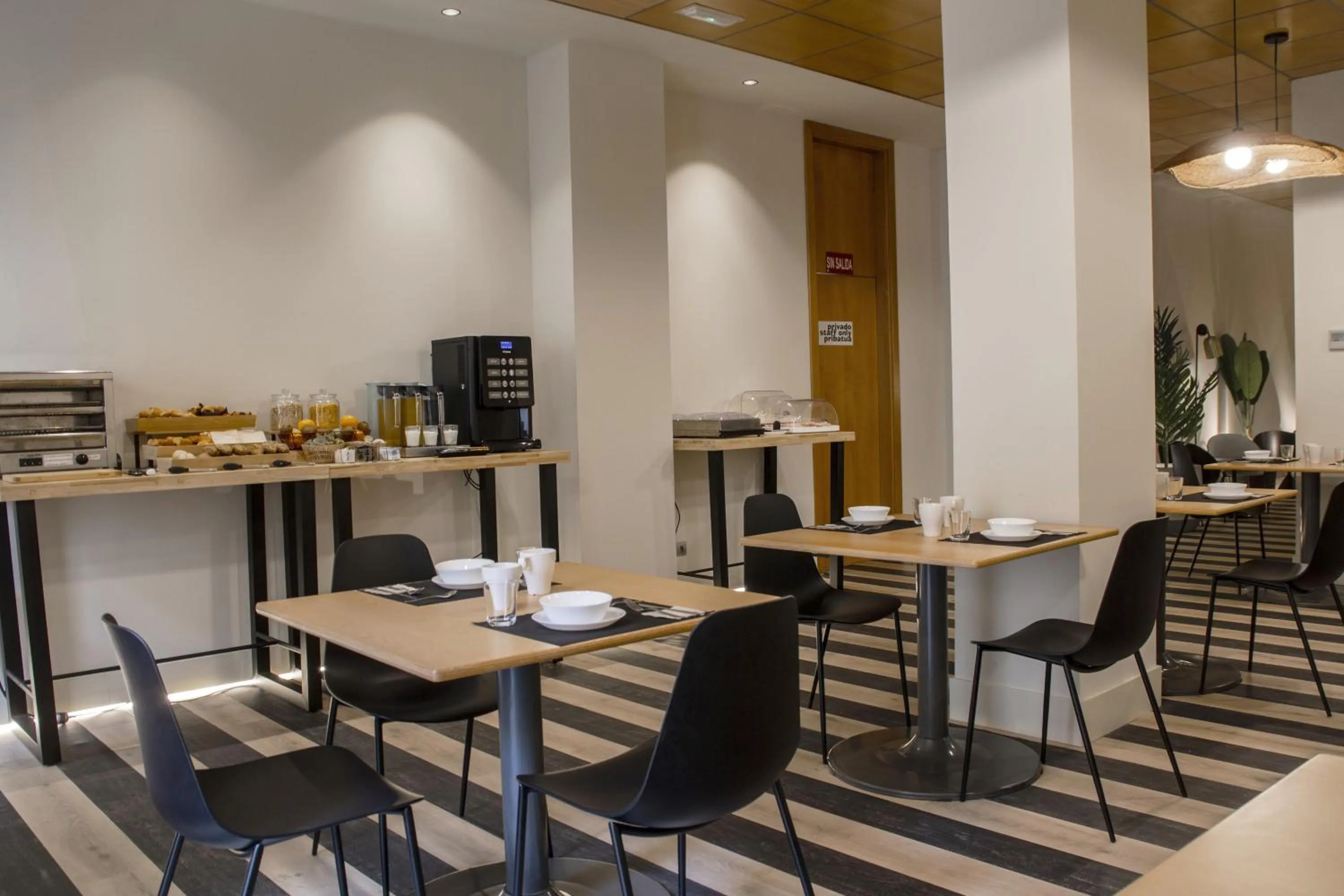 Buffet breakfast in room Select Bilbao