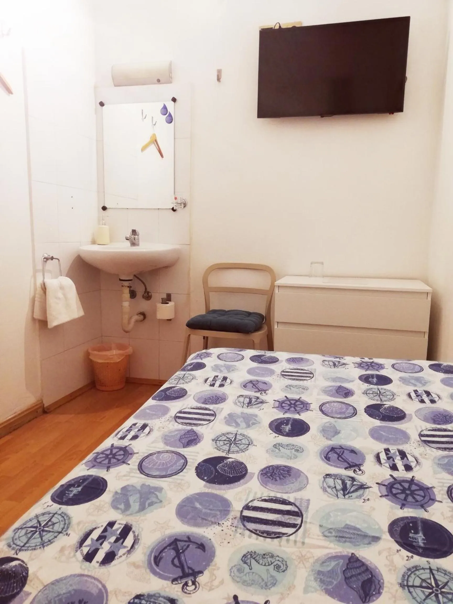 Bed in Hostal Felipe 2