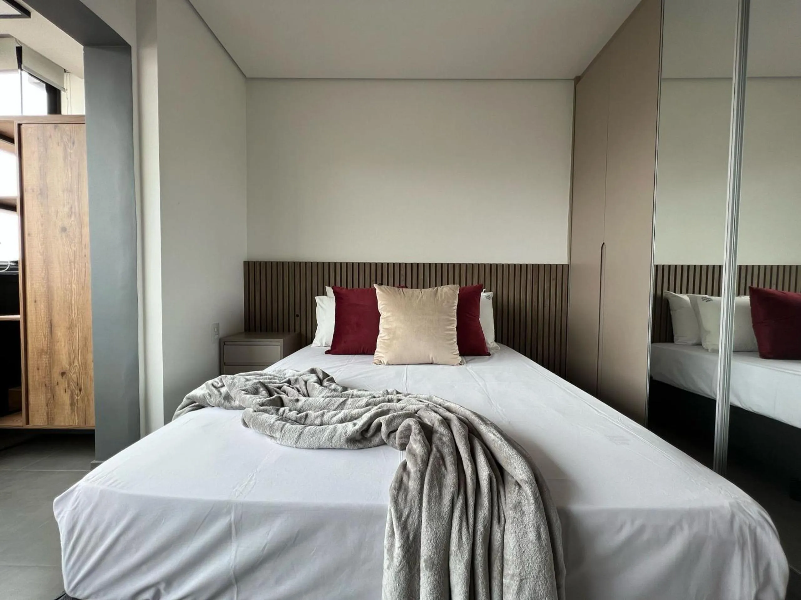 Bed in Vossa Bossa Capote Valente