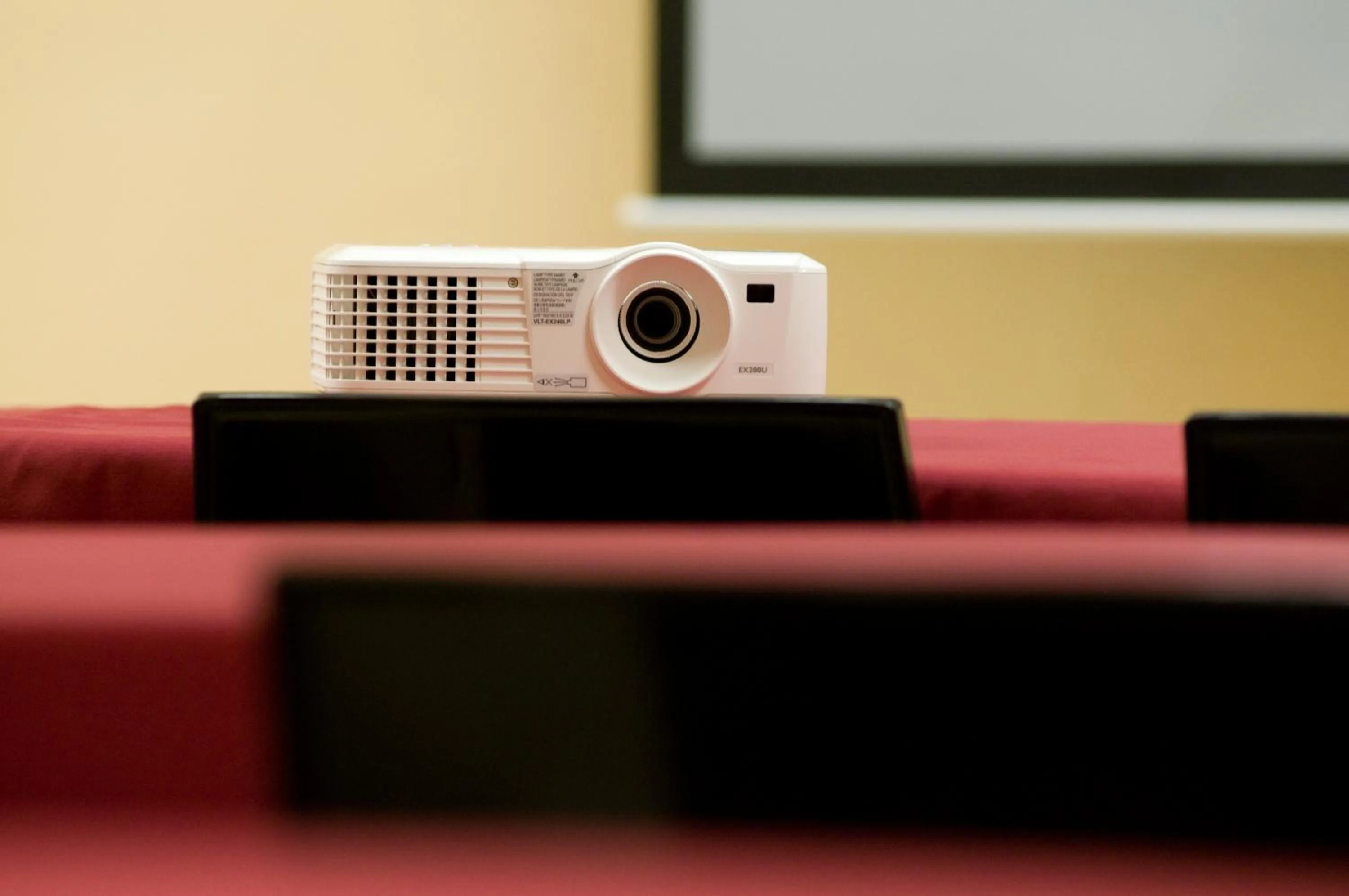 Business facilities in Hotel Ciutat De Sant Adria