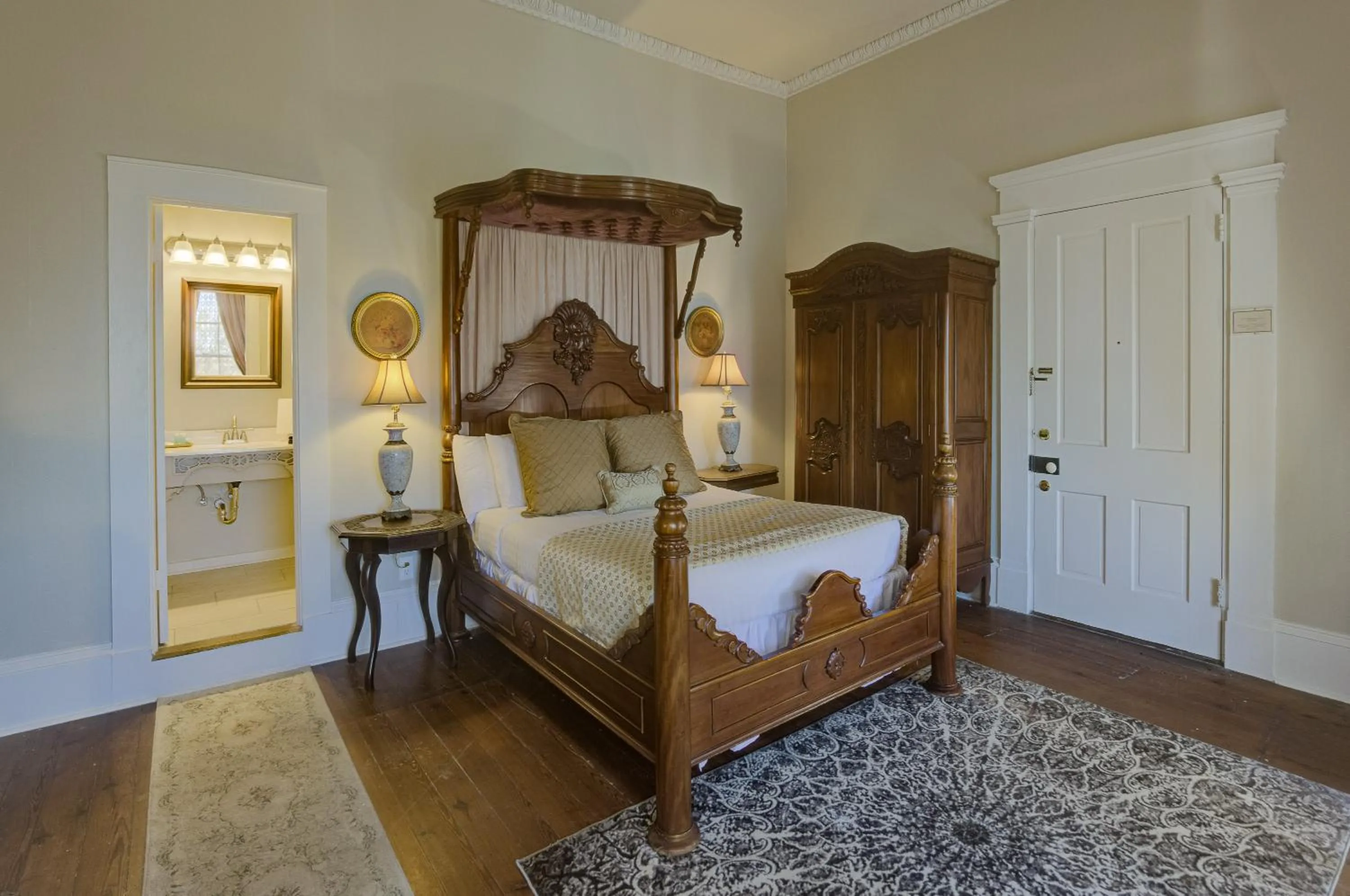 Bedroom, Bed in The Inn at Cedar Grove