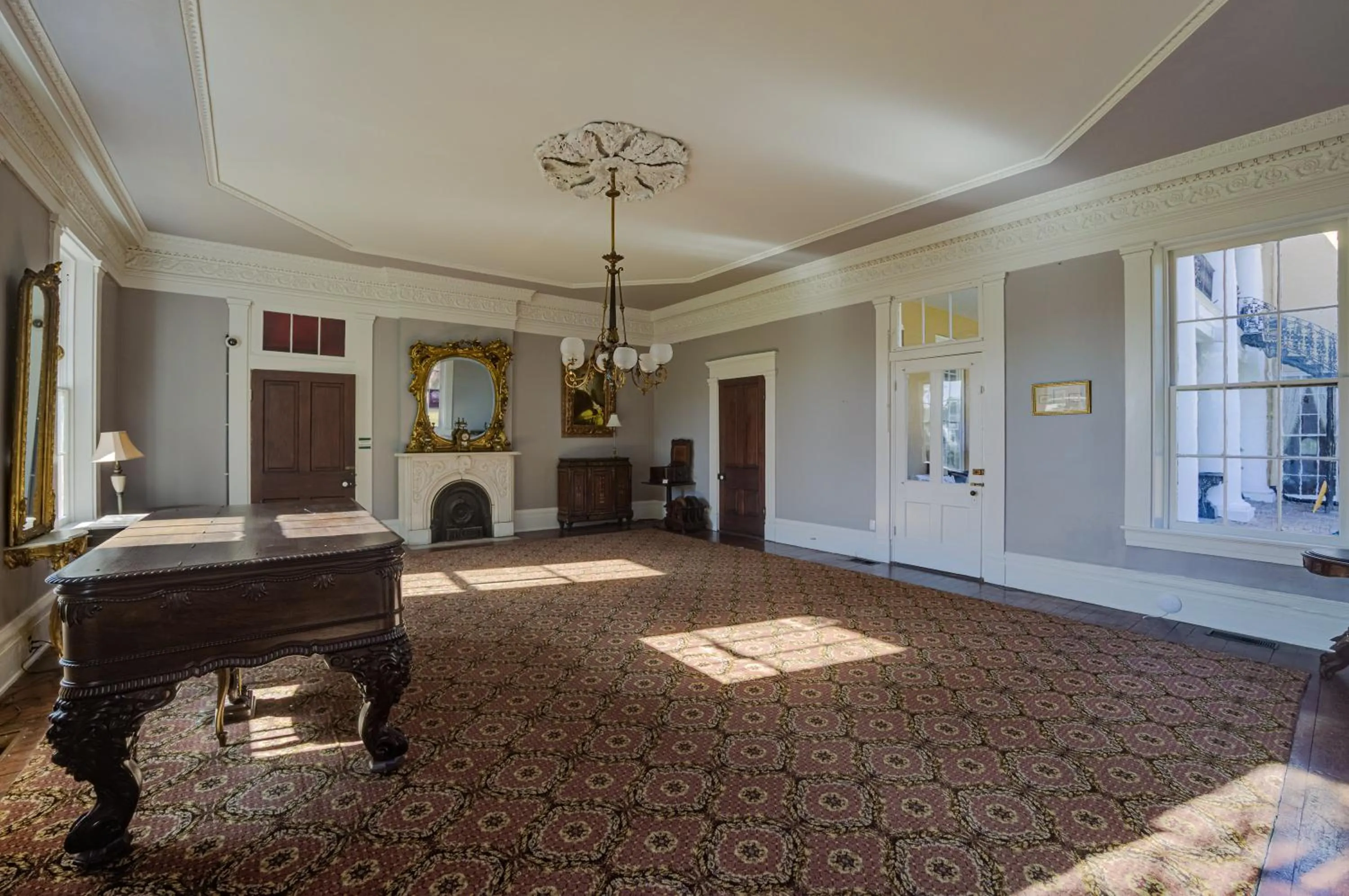 Seating area in The Inn at Cedar Grove