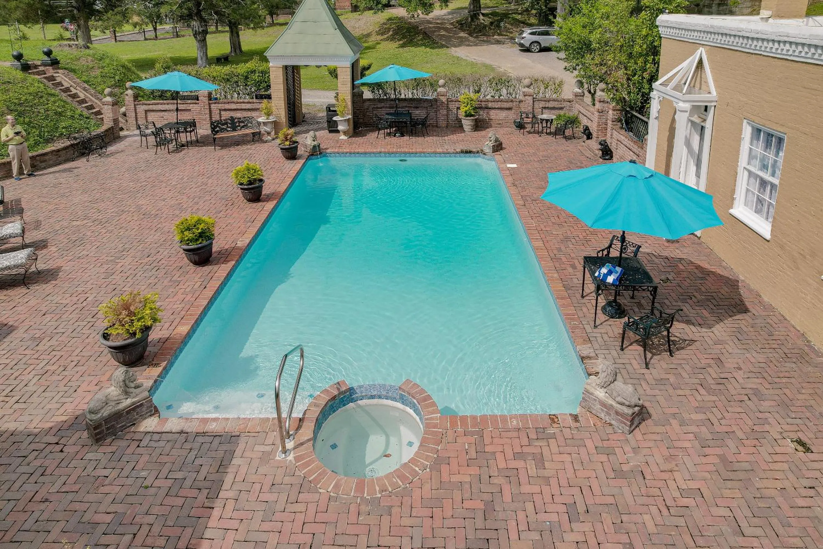 Swimming pool in The Inn at Cedar Grove