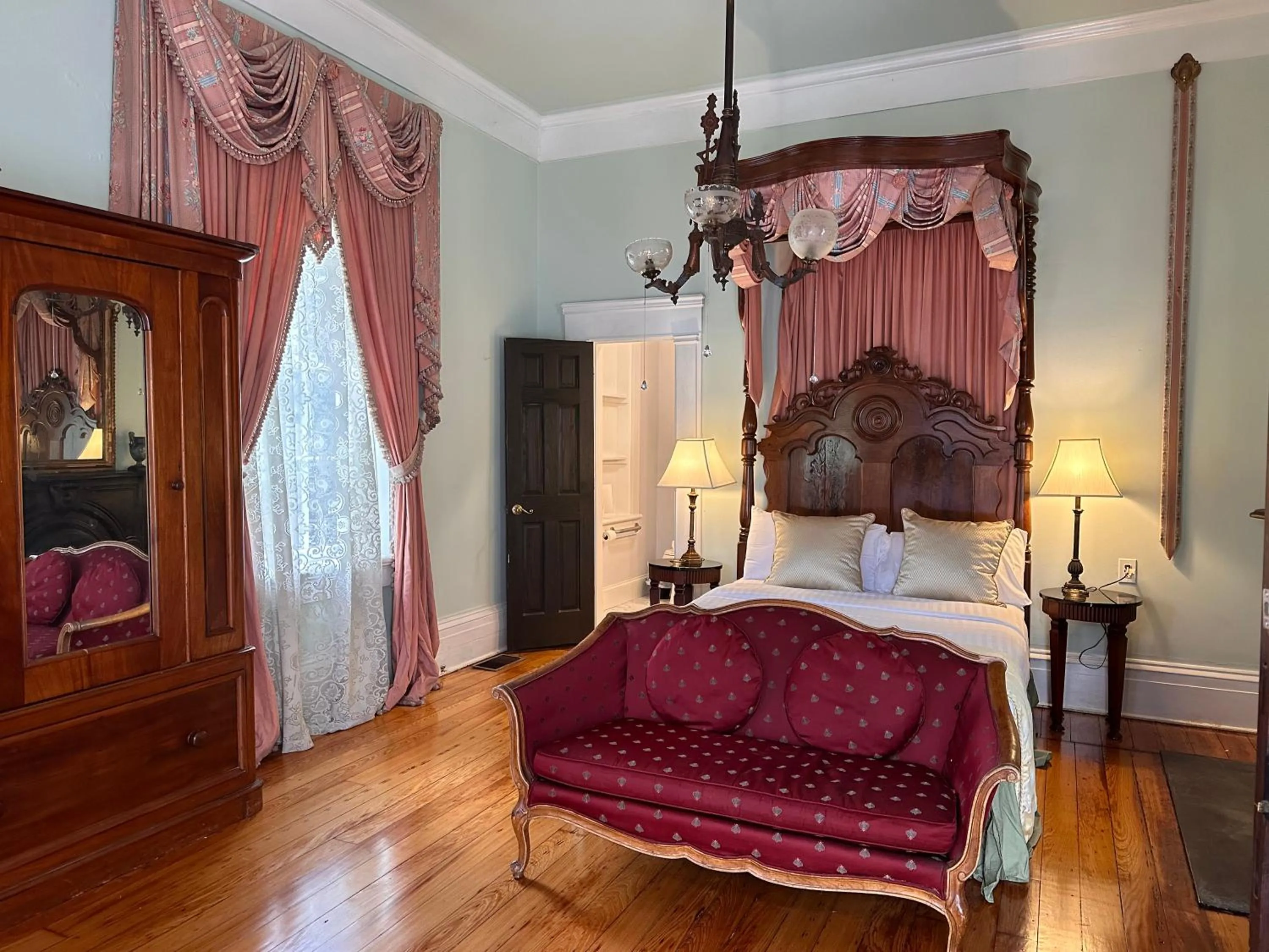 Bedroom, Bed in The Inn at Cedar Grove