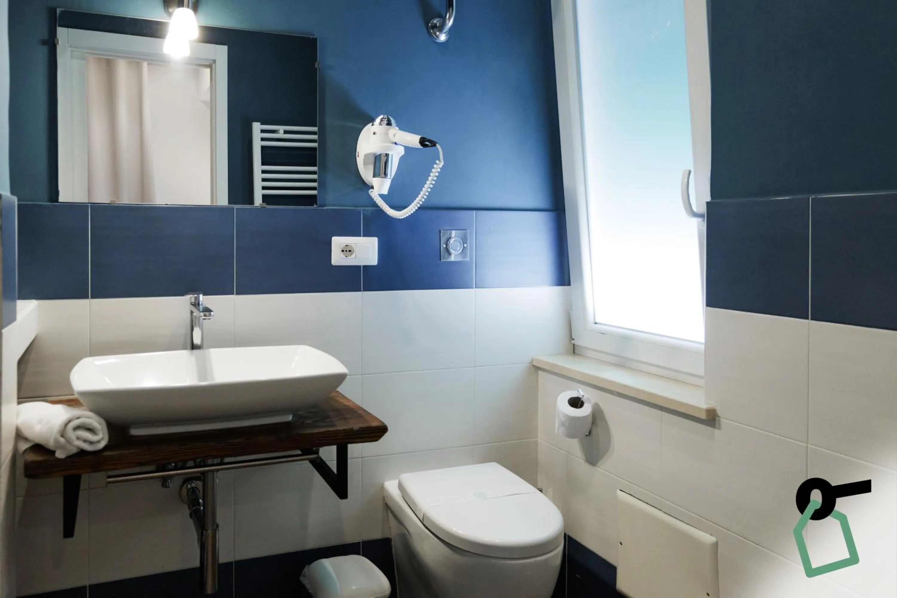 Bathroom in HOTIDAY Room Collection - Napoli Botanique