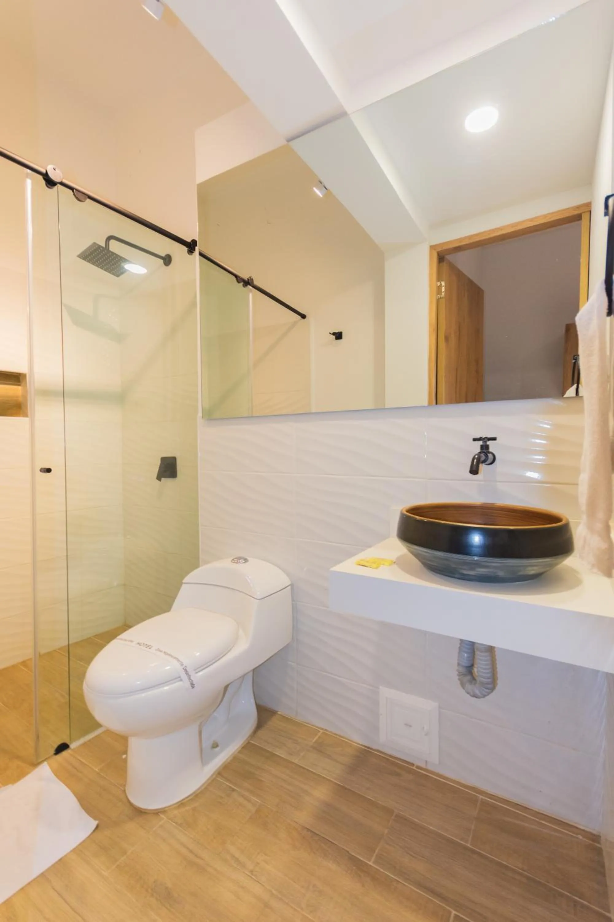 Shower in La Casona Hotel Boutique