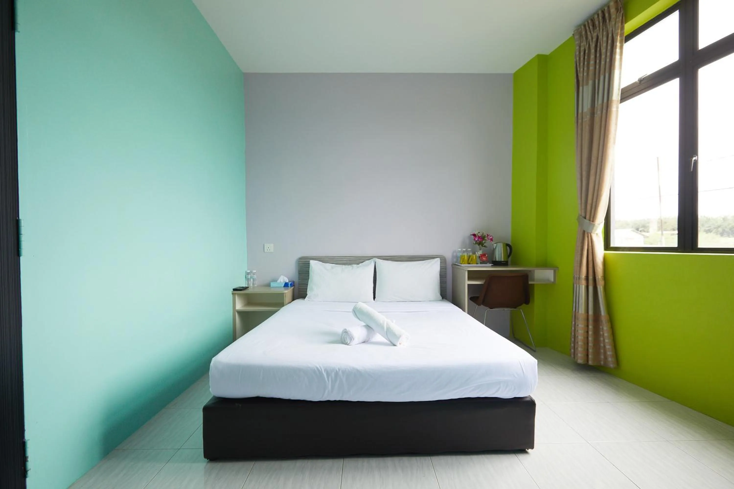 Bed in SY JERANTUT HOTEL