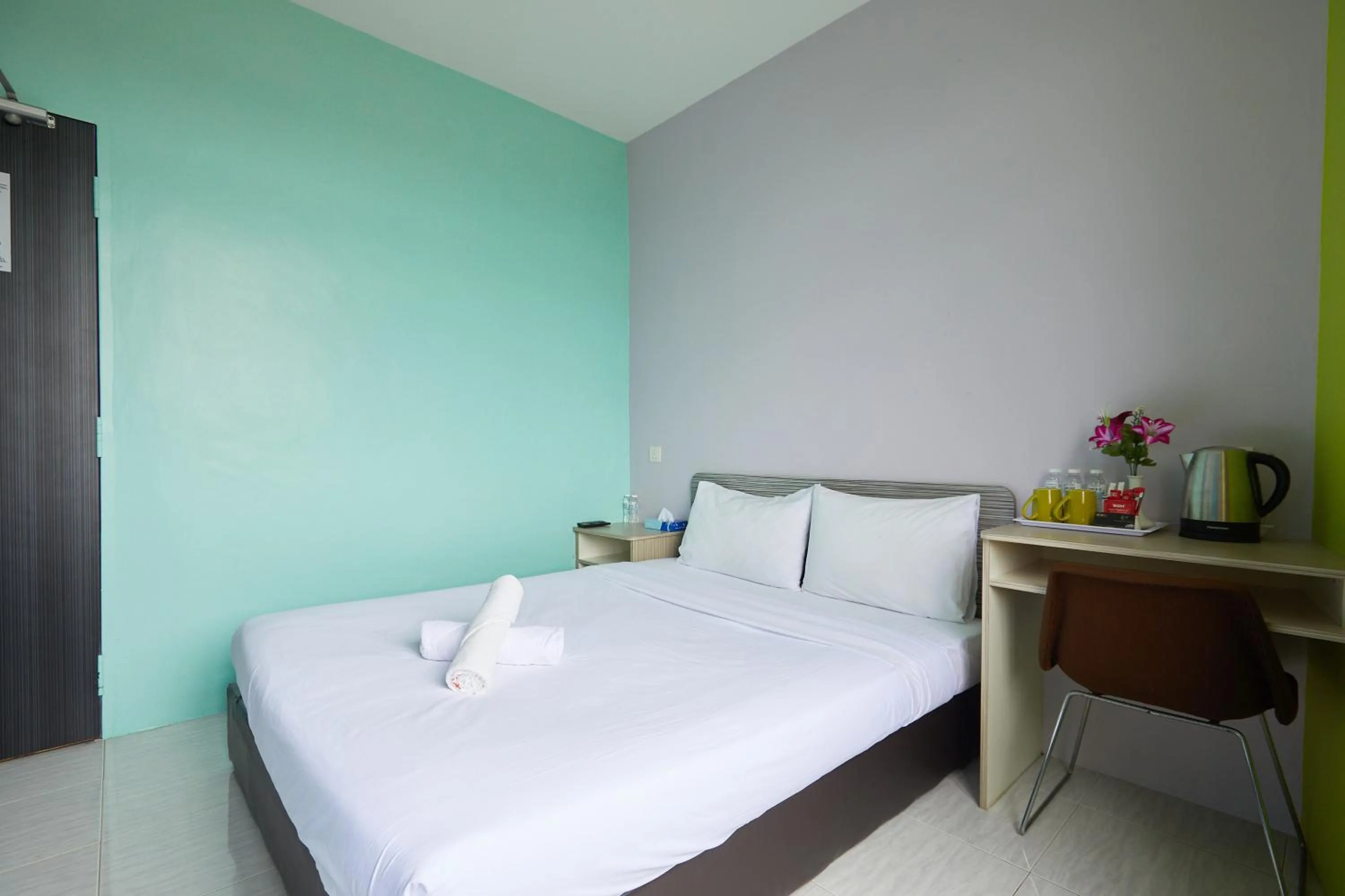 Bed in SY JERANTUT HOTEL