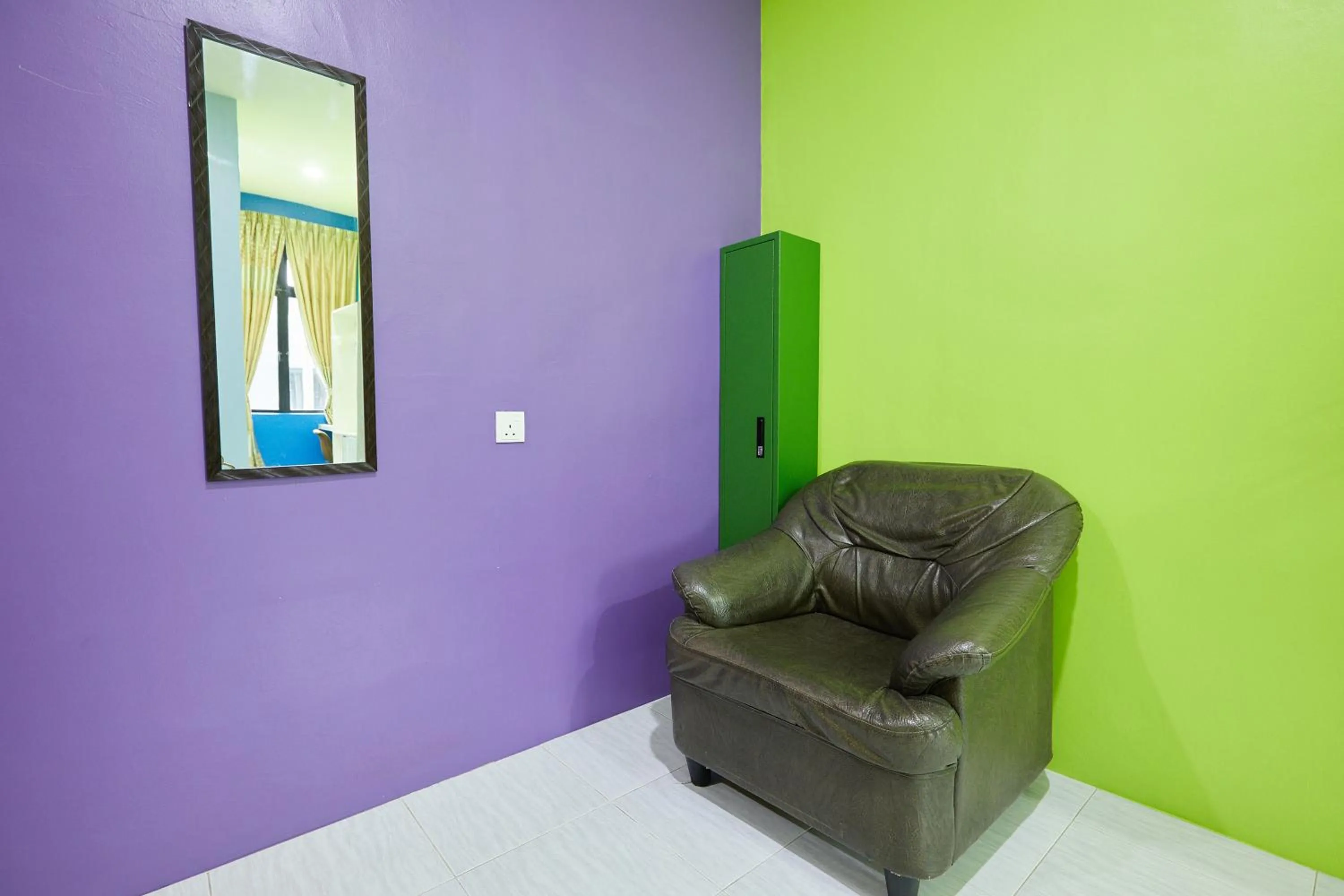 Living room in SY JERANTUT HOTEL