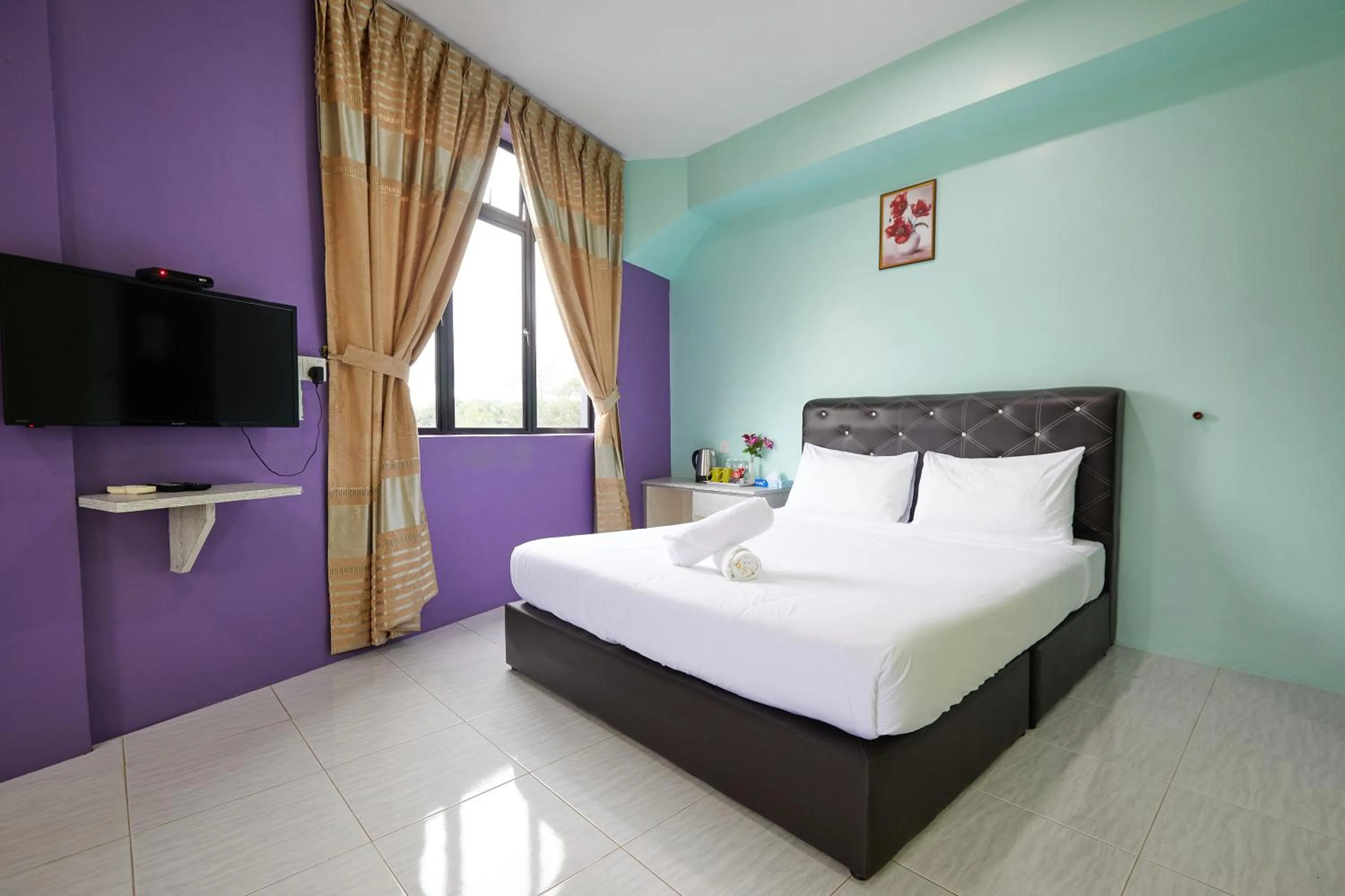 Bed in SY JERANTUT HOTEL