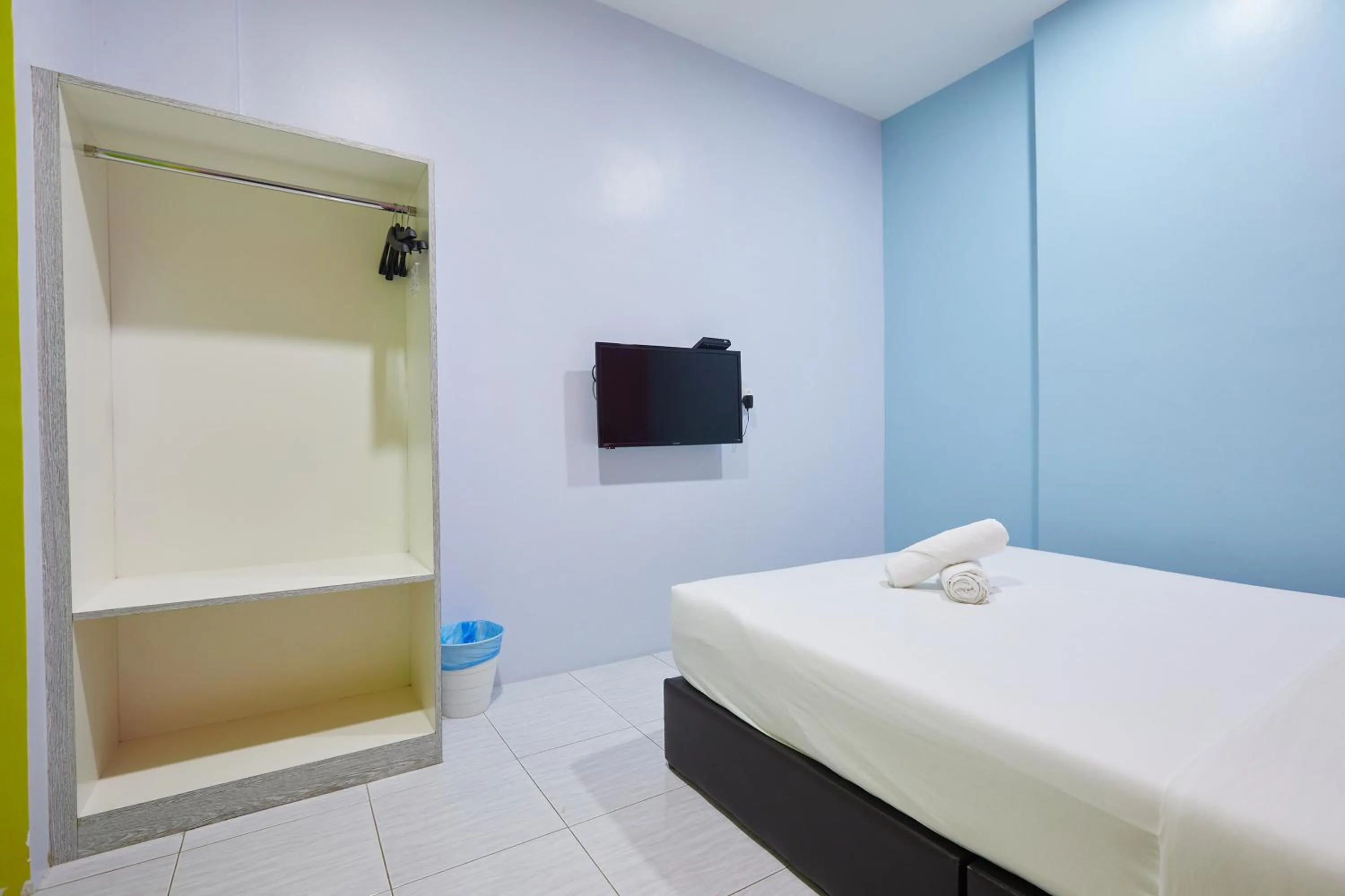 Bed in SY JERANTUT HOTEL