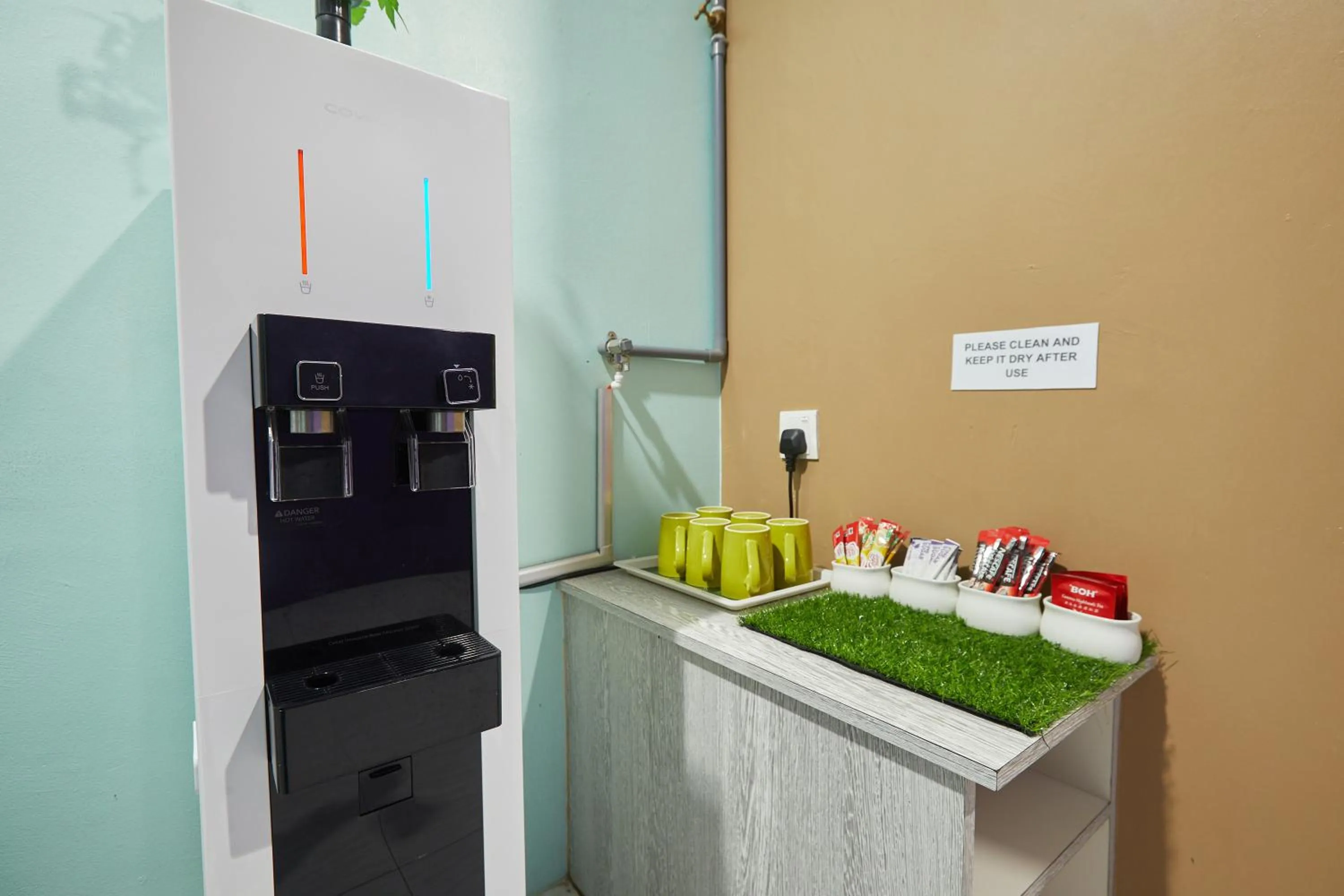 Kitchen or kitchenette in SY JERANTUT HOTEL