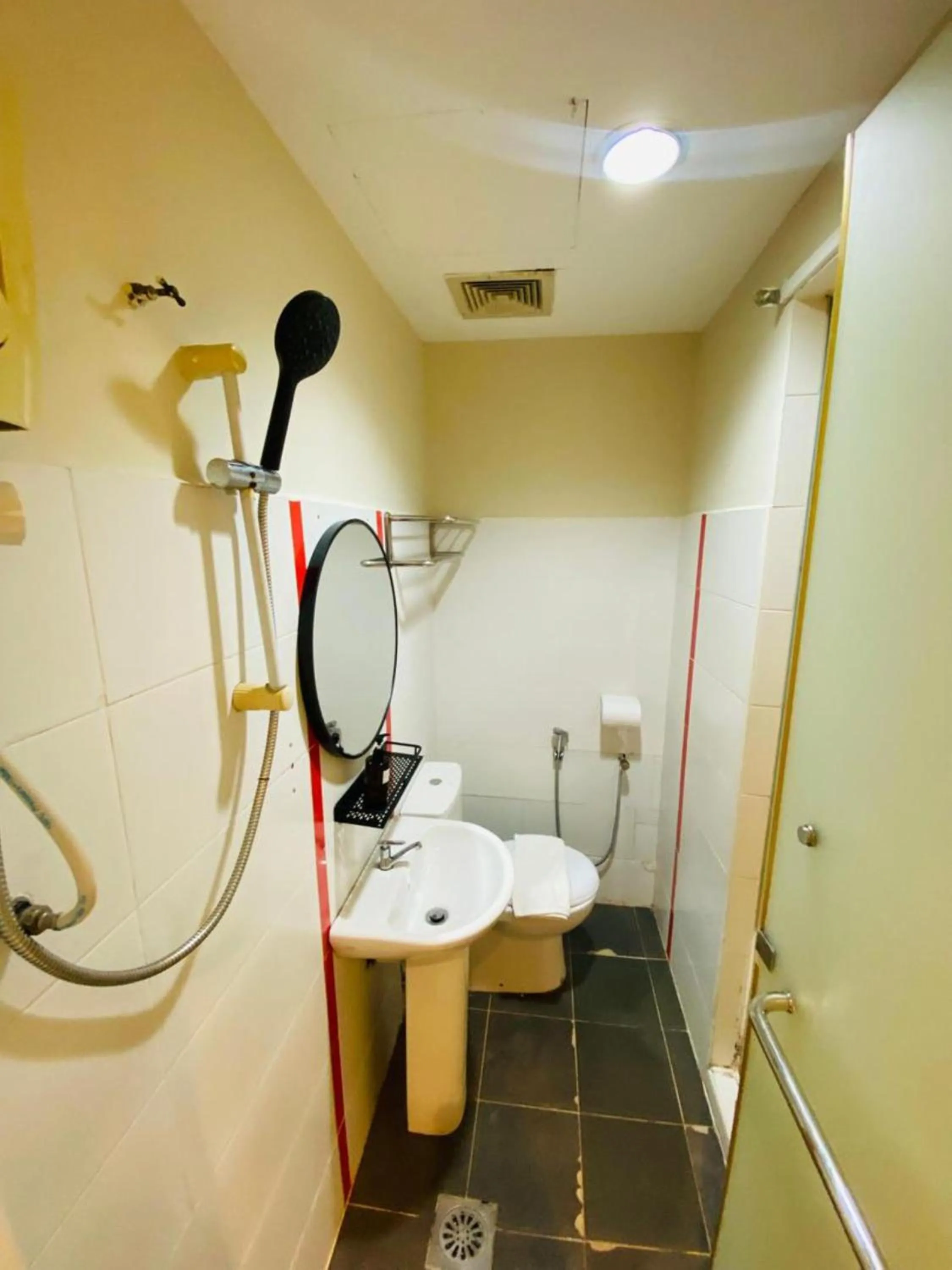 Swing & Pillows - Kota Damansara