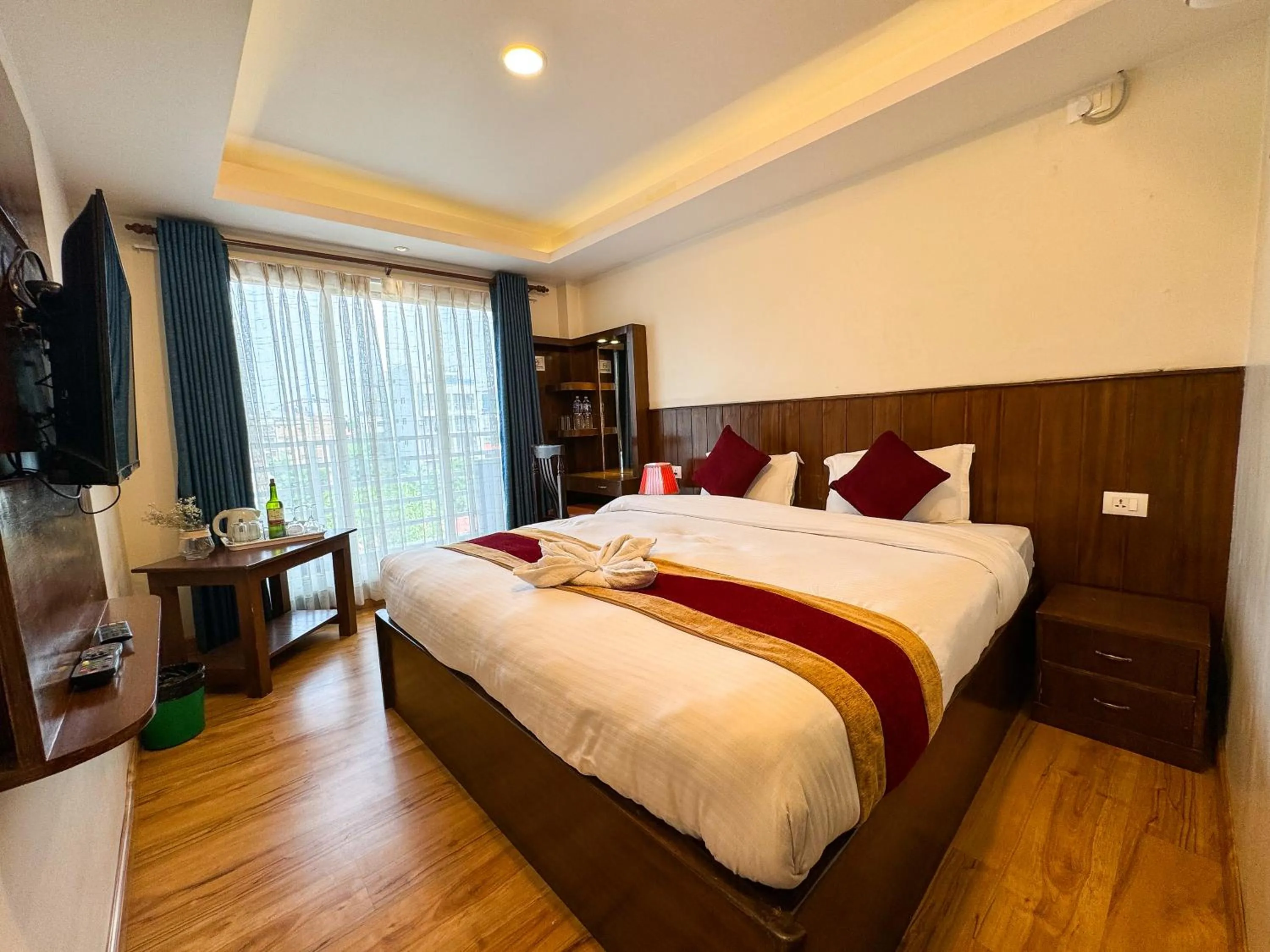 TV and multimedia, Bed in Hotel Abi International