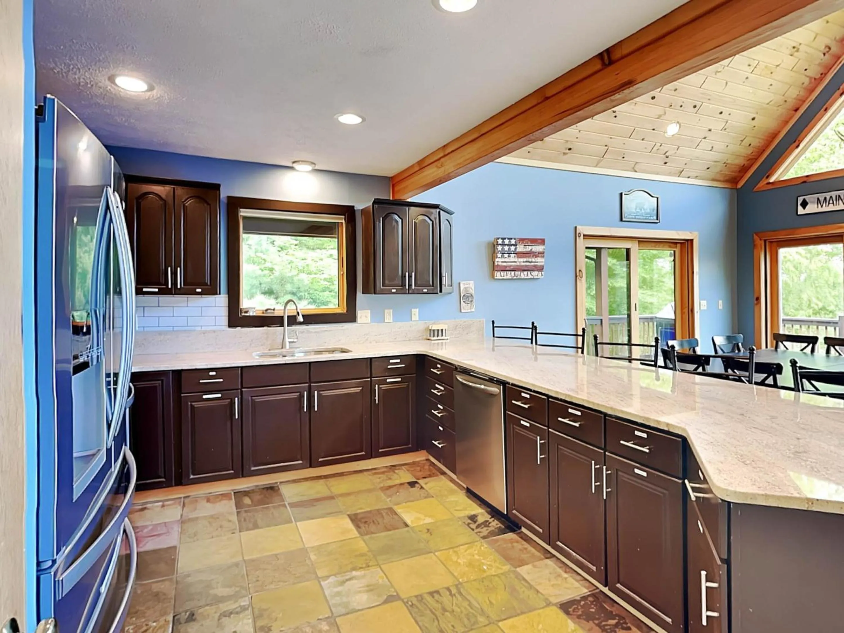 Property building in Ski Country Vista