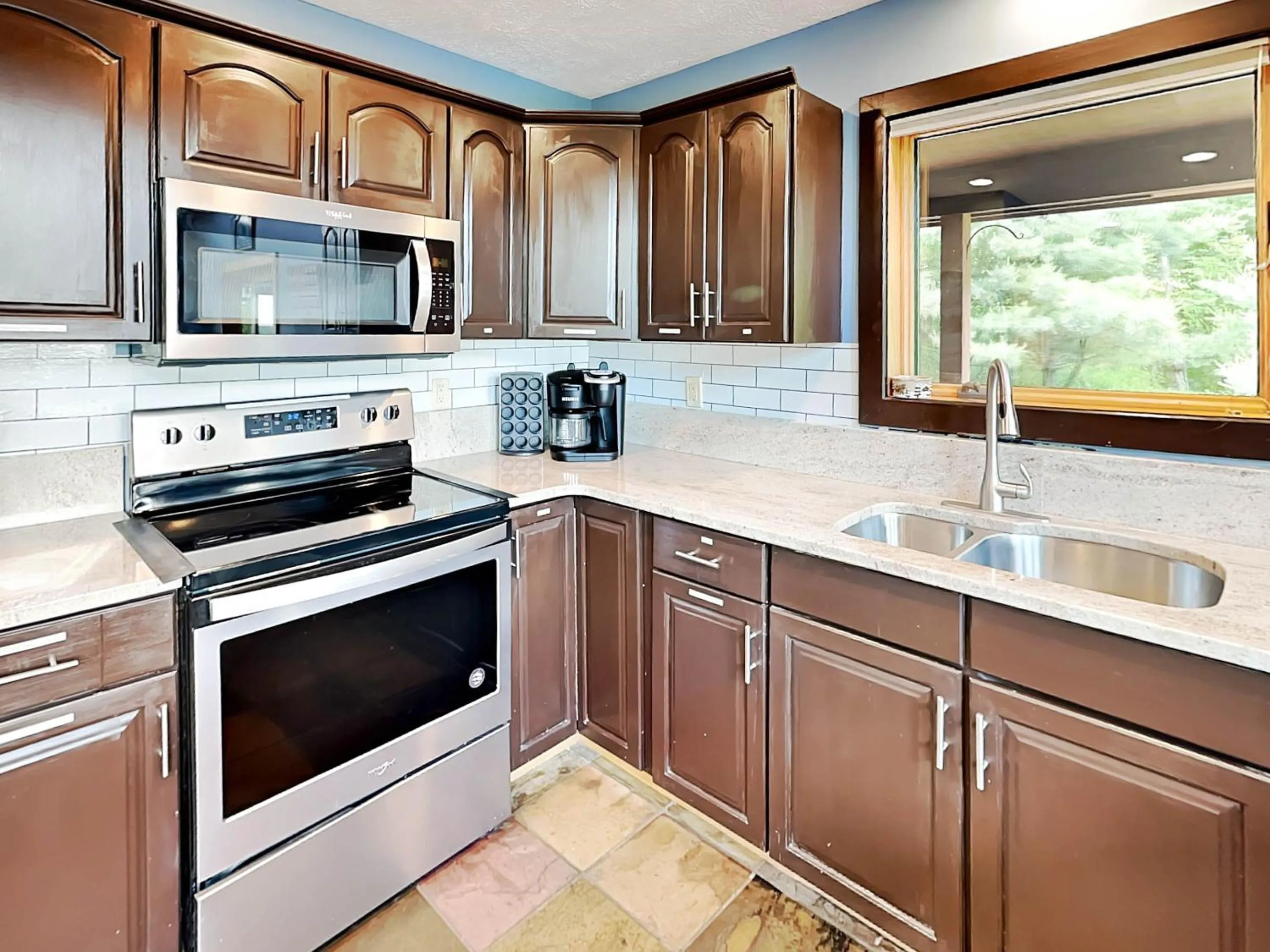 Property building in Ski Country Vista