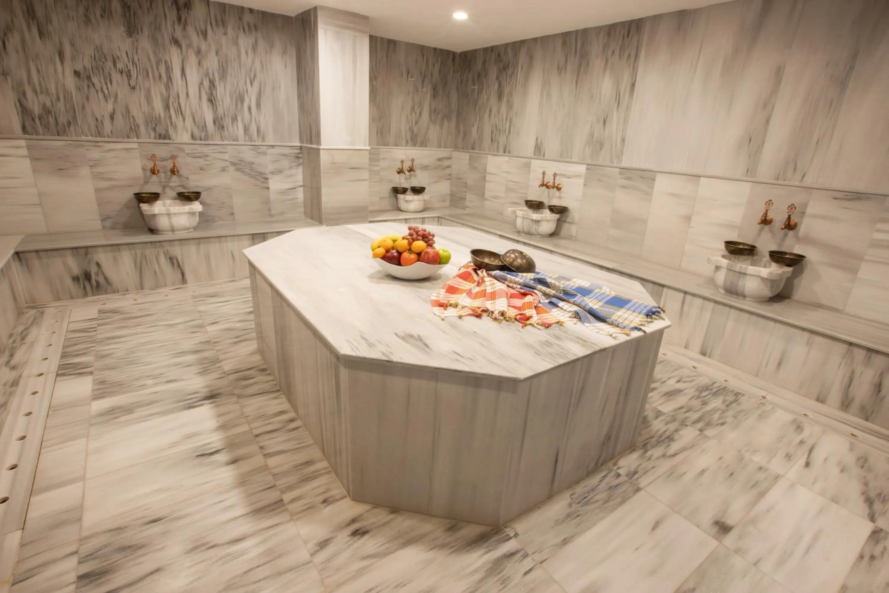 Public Bath in First Joy Hotel