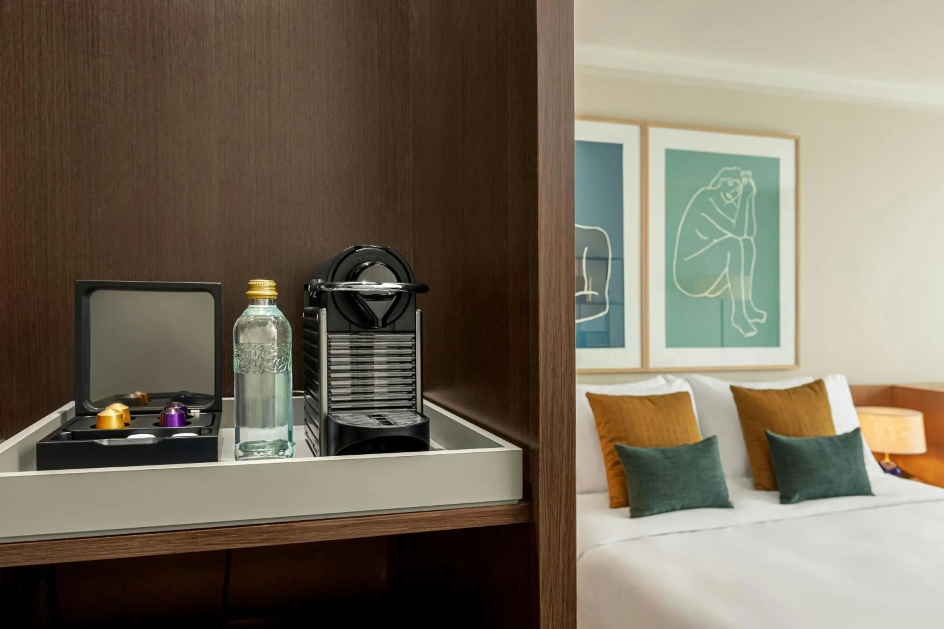 Photo of the whole room, Bed in AC Hotel by Marriott Gava Mar Airport