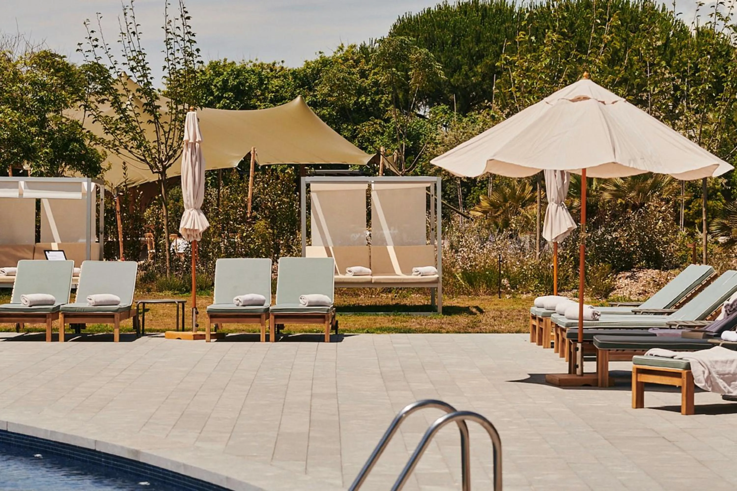 Swimming pool in AC Hotel by Marriott Gava Mar Airport