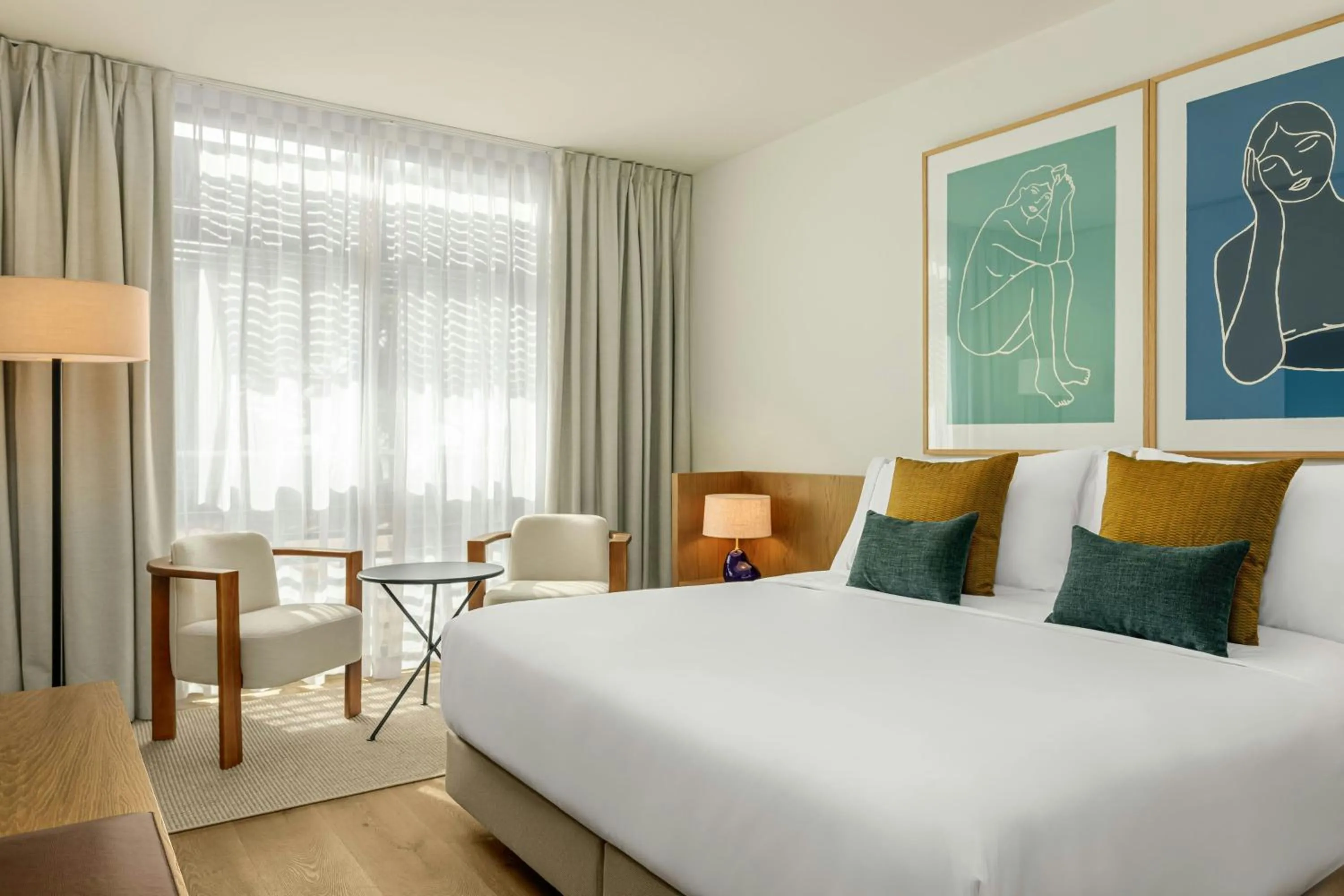 Photo of the whole room, Bed in AC Hotel by Marriott Gava Mar Airport