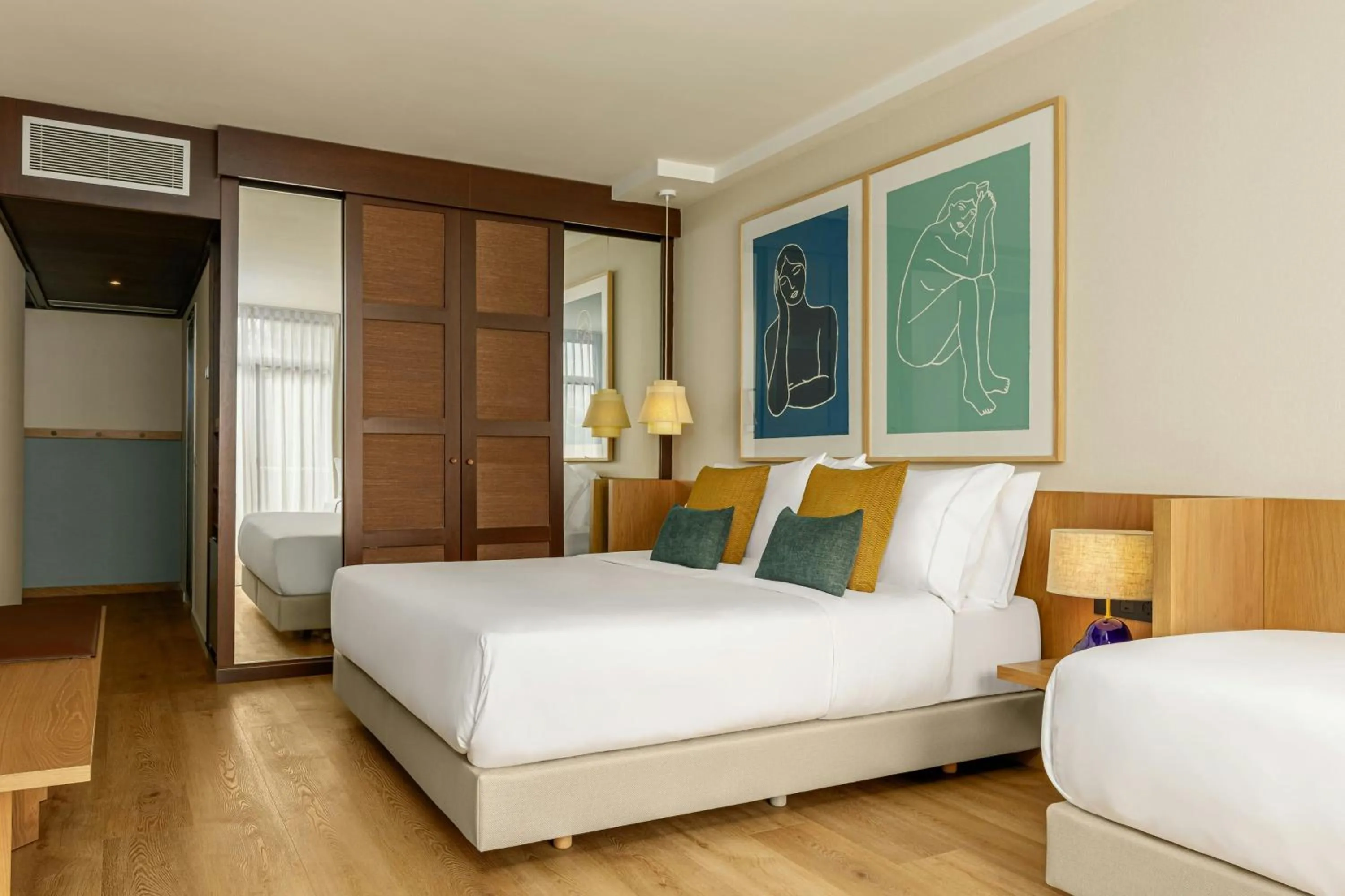 Photo of the whole room, Bed in AC Hotel by Marriott Gava Mar Airport