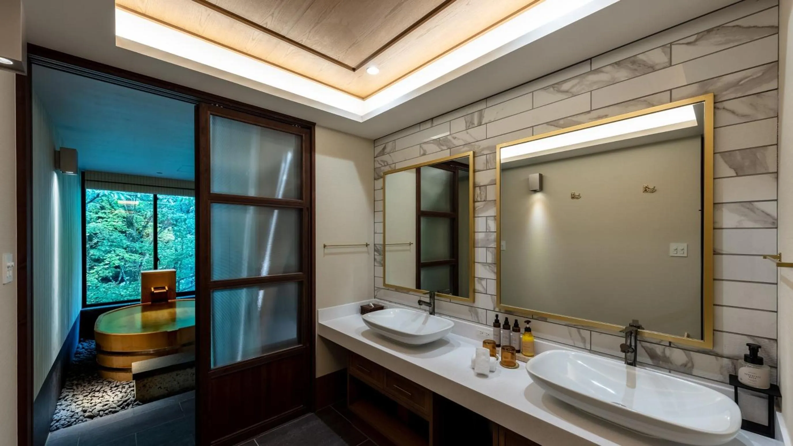 Bathroom in Fufu Nikko