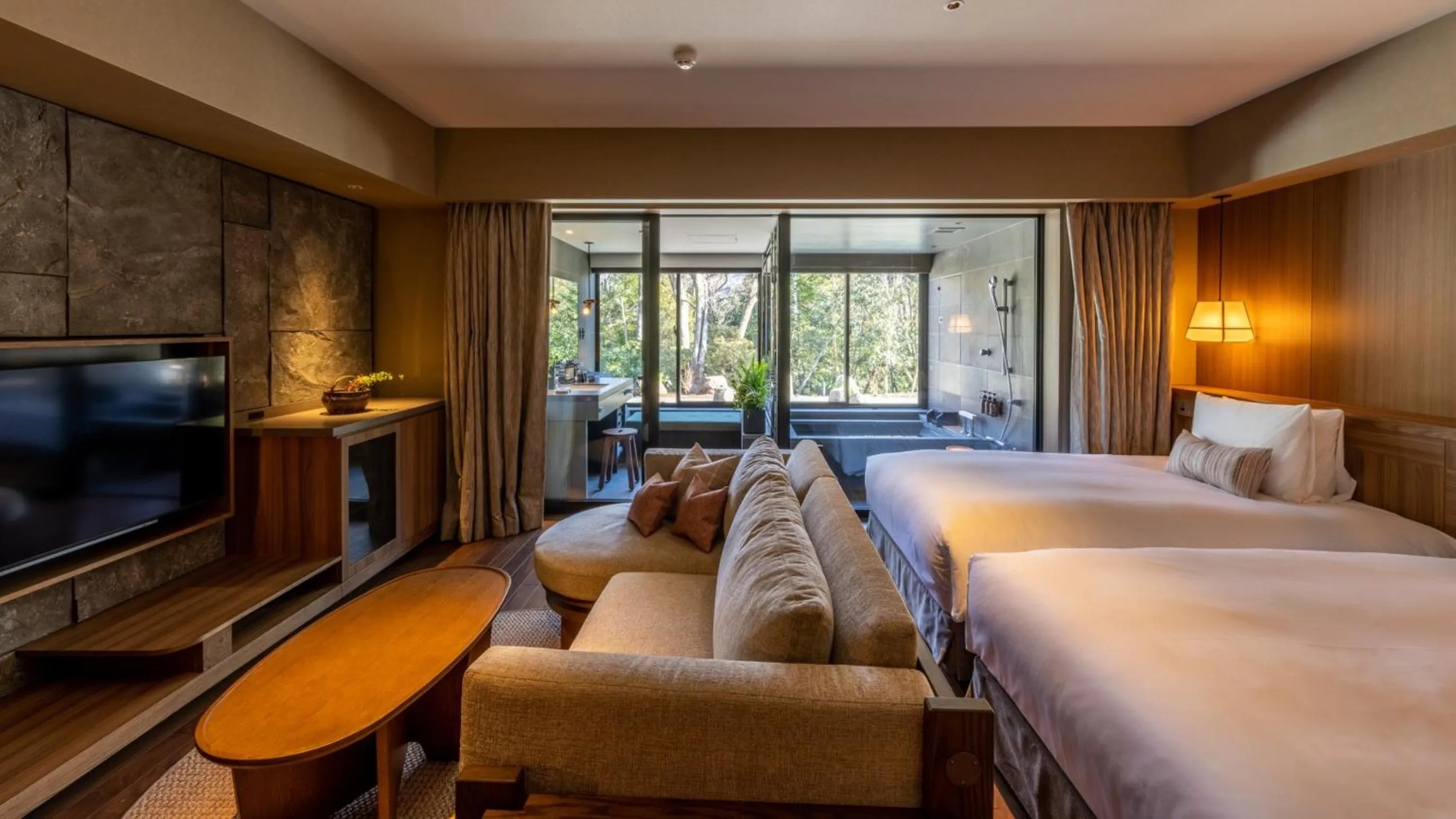 Living room, Bed in Fufu Hakone