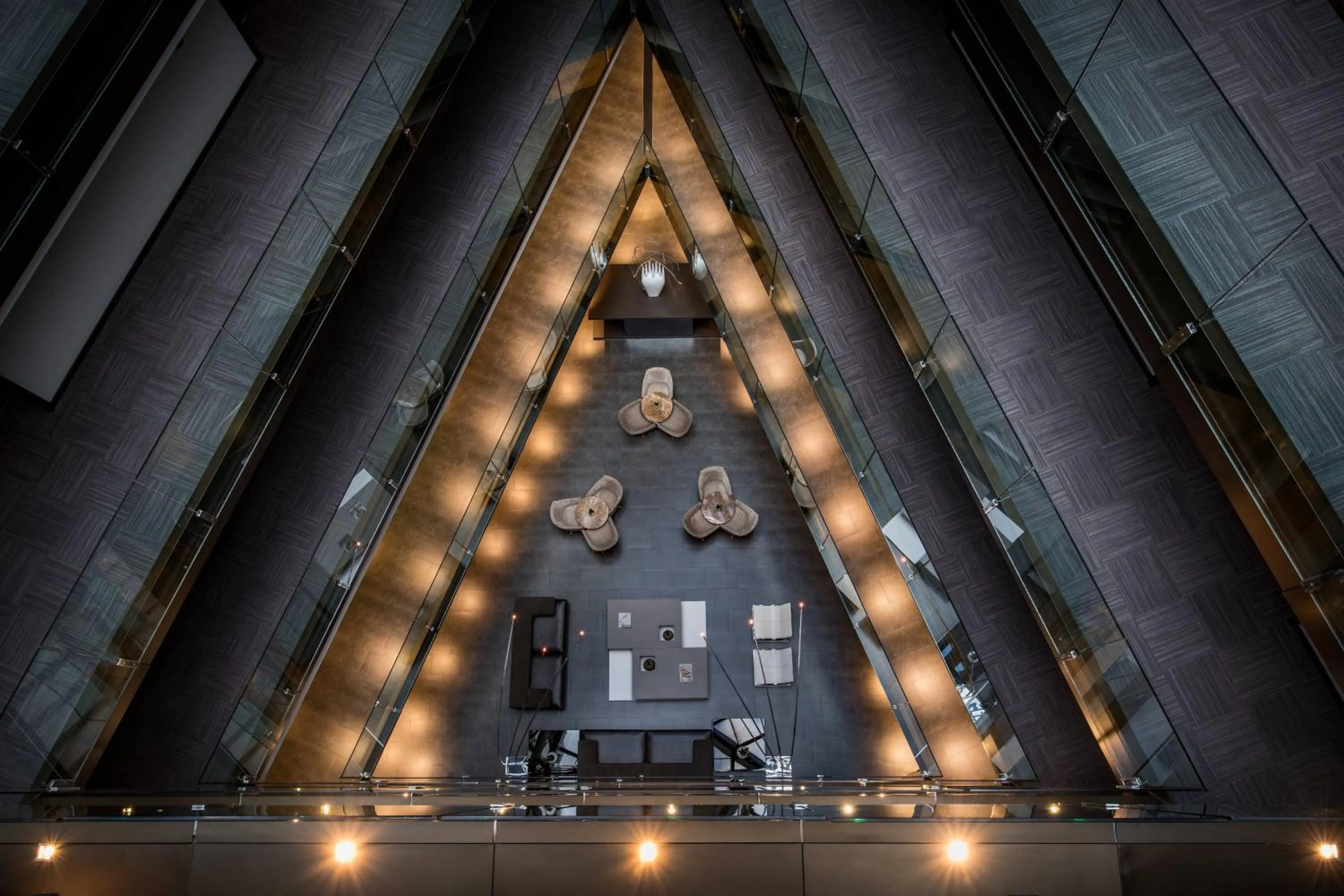 Lobby or reception in AC Hotel Burgos by Marriott