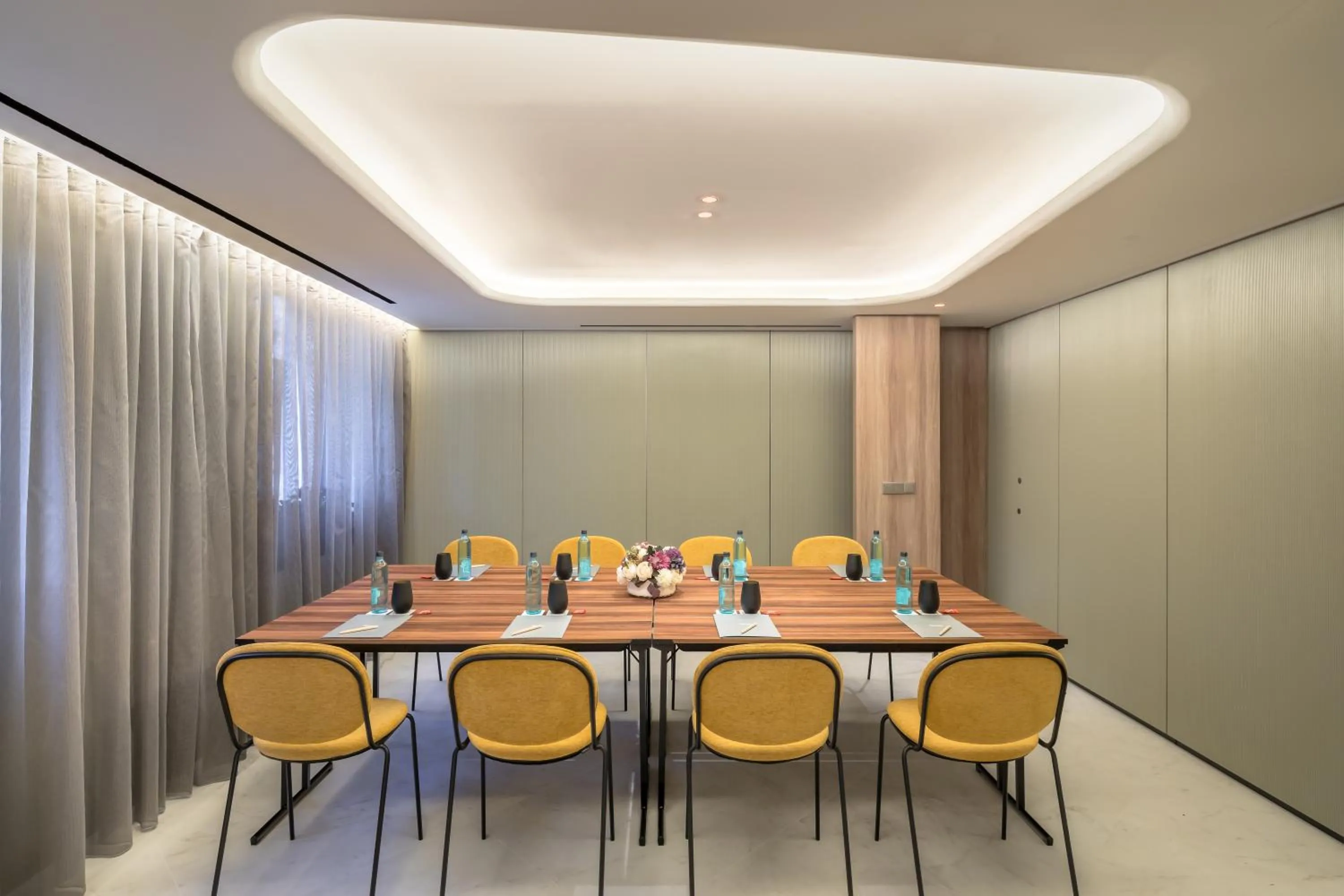 Meeting/conference room in Barceló Emperatriz