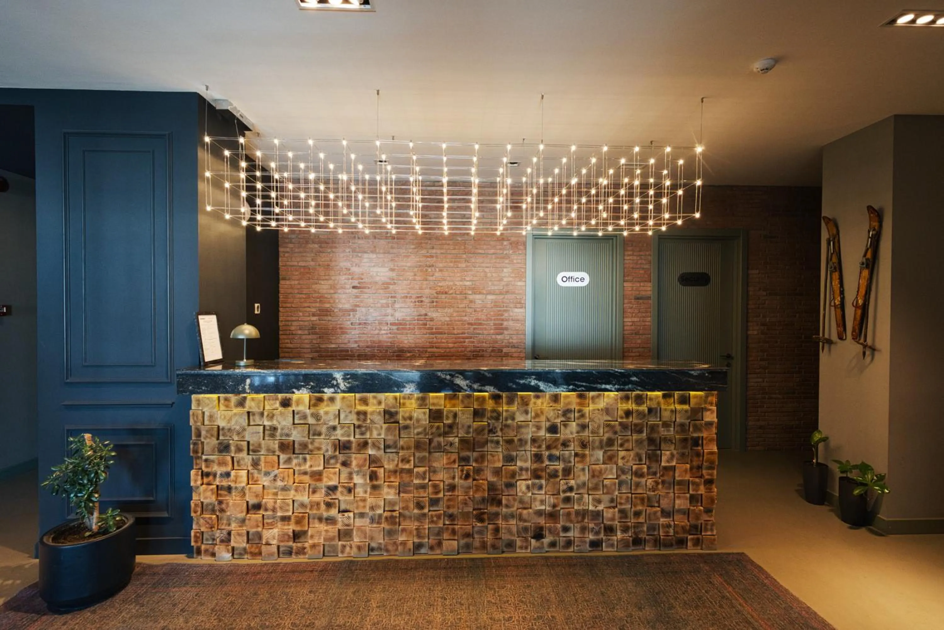 Property building in Skio