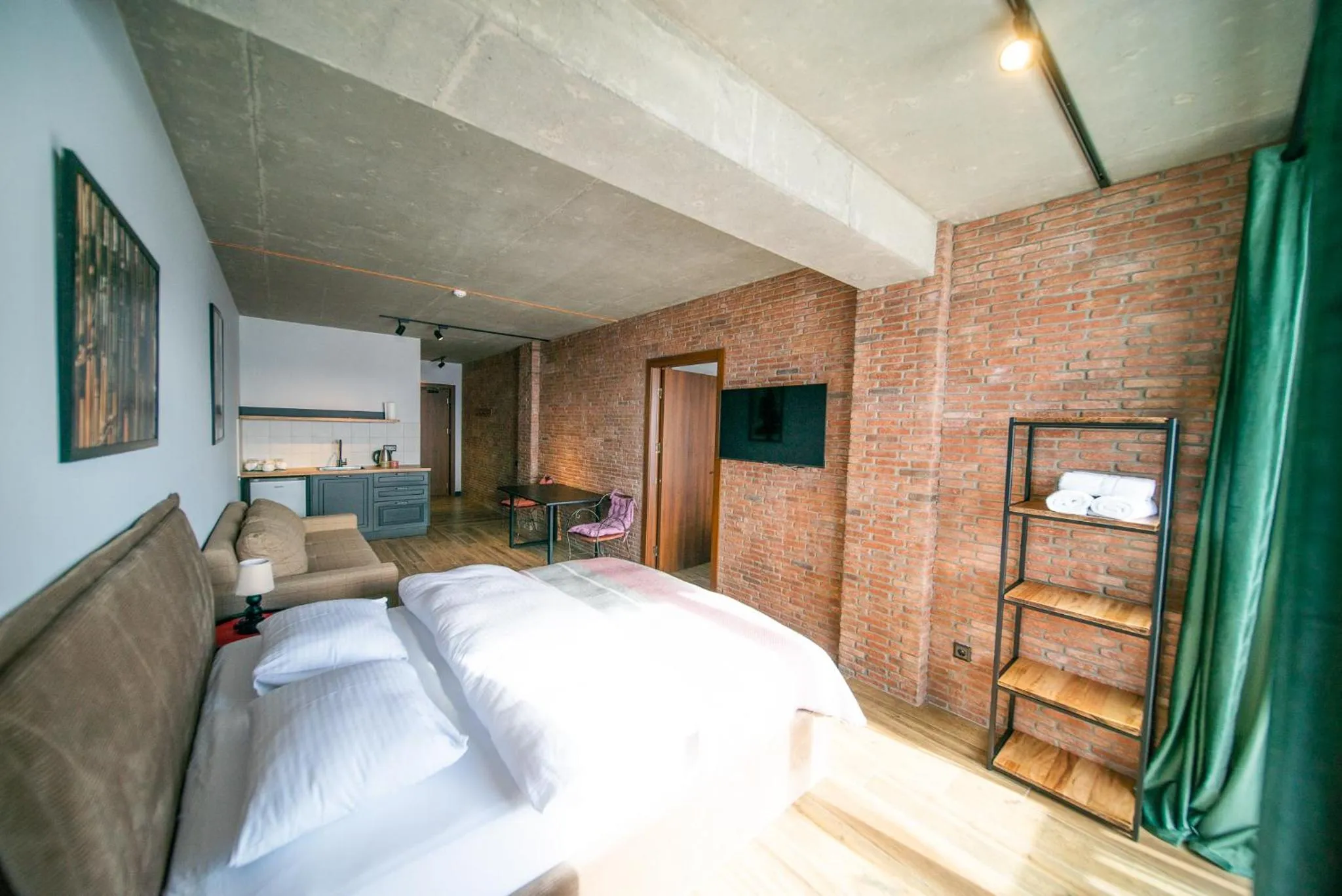 Living room, Bed in Skio