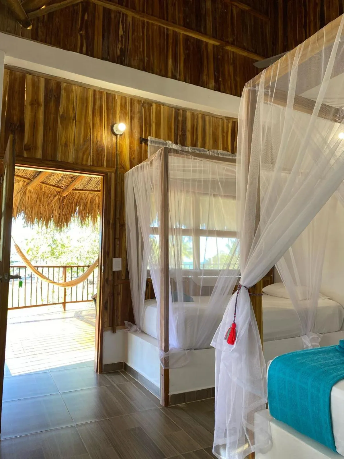 Bed in UUTTAAKA Eco-Hotel