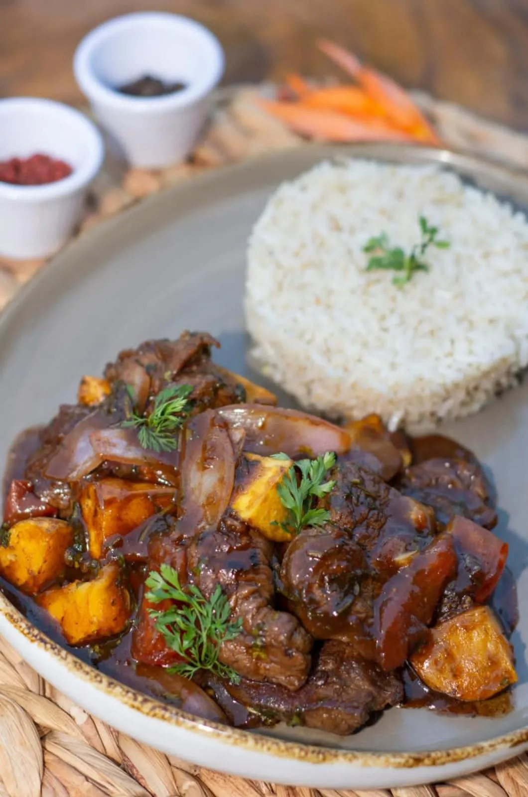 Restaurant/places to eat in UUTTAAKA Eco-Hotel